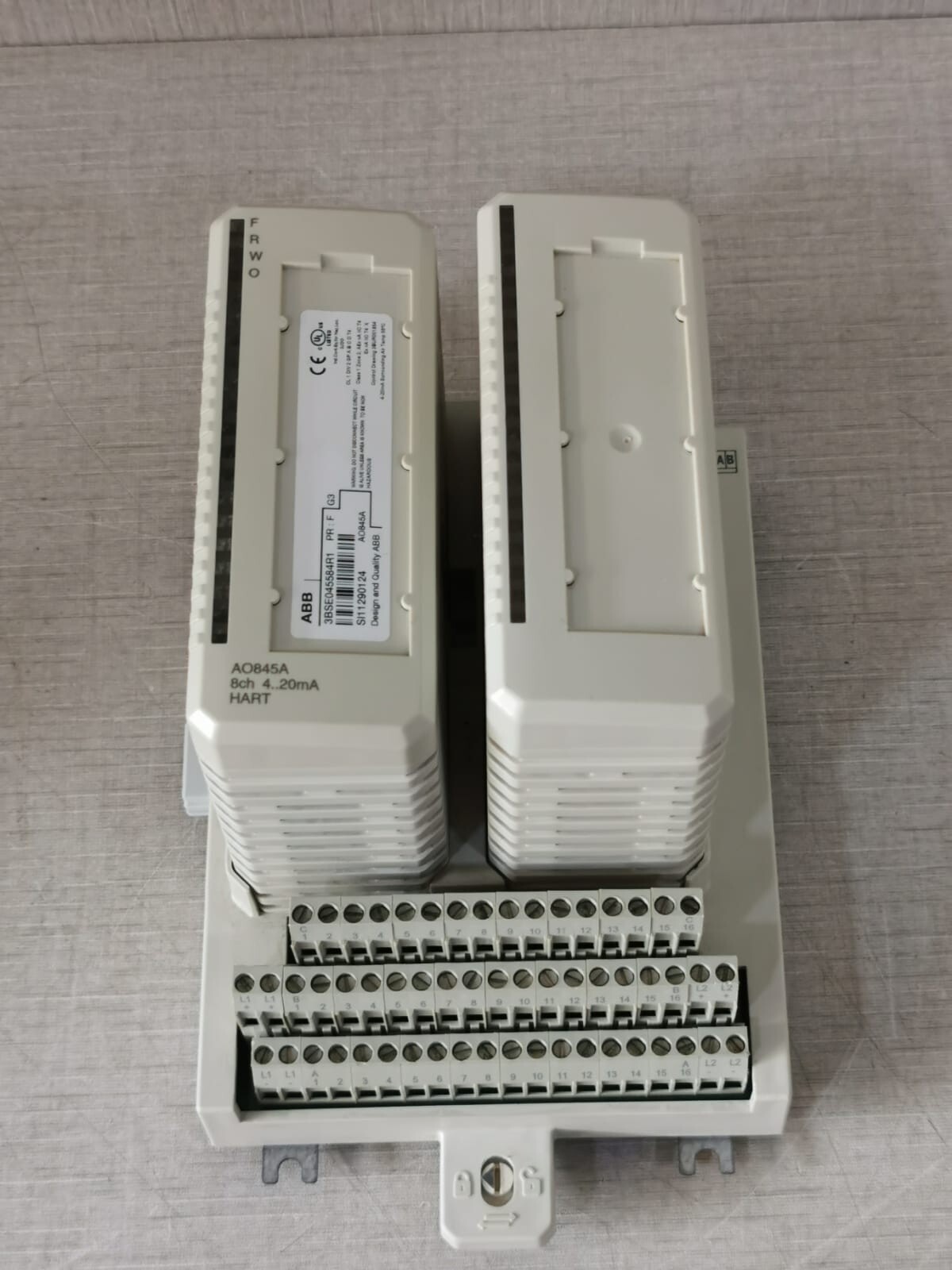 ABB AO845A 3BSE045584R1 with Base ABB 3BSE020850R1