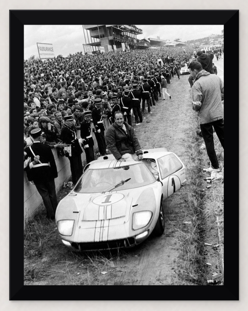 12X9 FRAMED 1966 LE MANS KEN MILES BRUCE MCLAREN FORD GT40 REPRODUCTION PHOTO