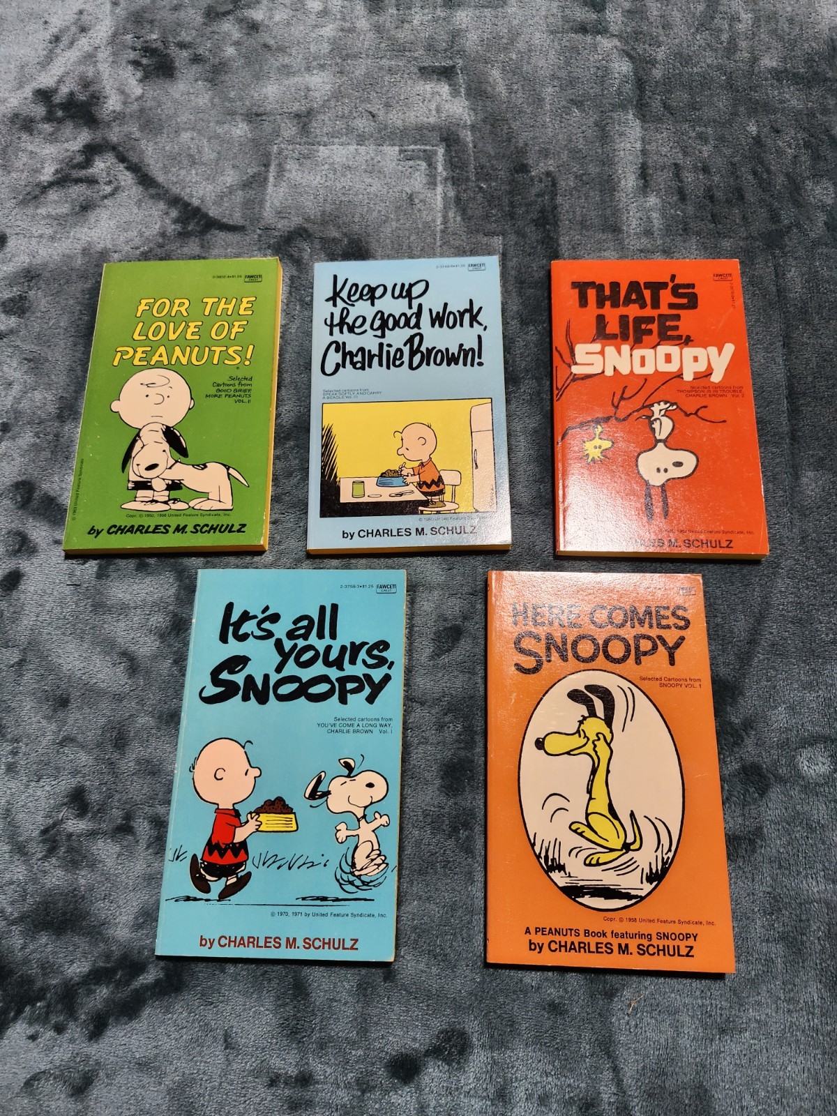 Lot of 5 Snoopy Charlie Brown Peanuts Fawcett Paperback Charles Schultz 1958-74 Lot of 5 Snoopy Charlie Brown Peanuts Fawcett Paperback Charles Schultz 1958-74