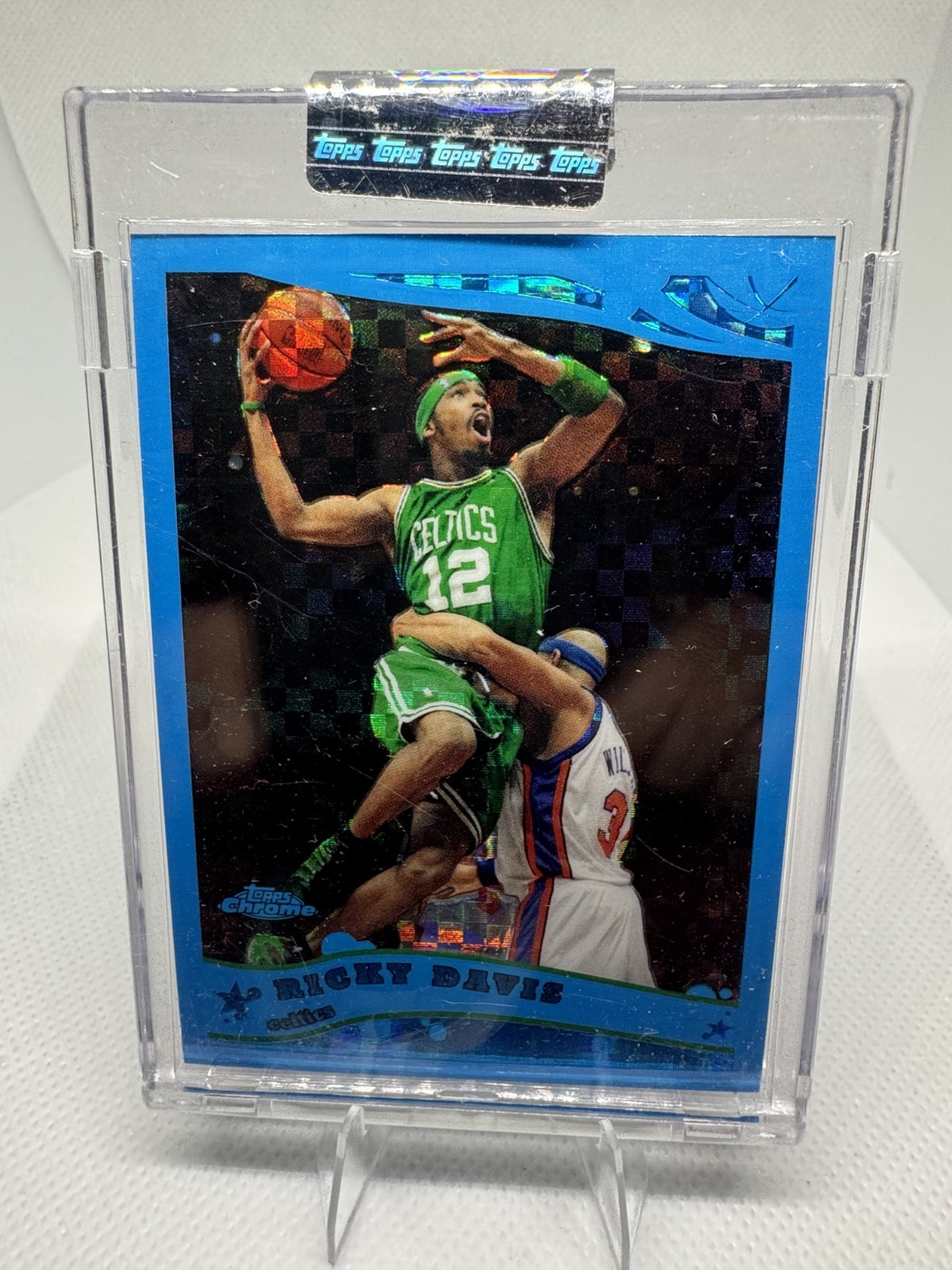 2005-06 Topps Chrome - Ricky Davis #31 Blue X-Fractor /90