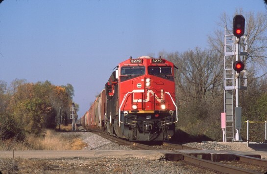 CN 3279 ET44AC BLACK WOLF WI (CANADIAN NATIONAL) ORIGINAL SLIDE 10-29-22 T22-2