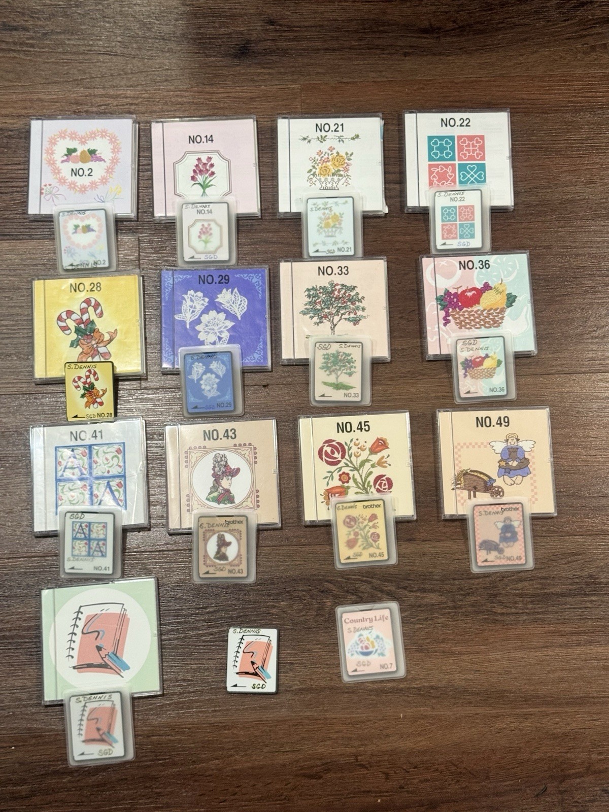 Bernina Deco Brother Baby Lock Machine Embroidery Design Cards Lot Of 15