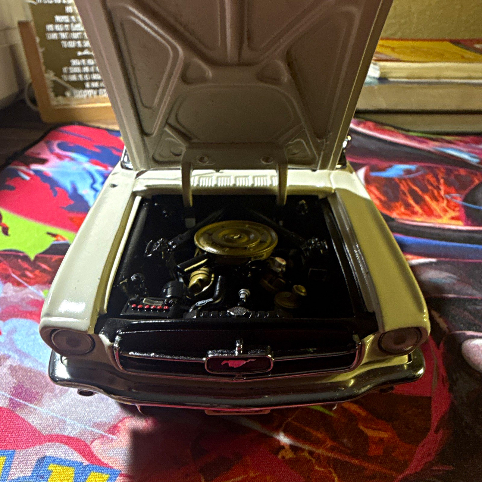 Franklin Mint 1:24 1964 Ford Mustang Indy 500 Pace Car White/Blue Open Parts Franklin Mint 1:24 1964 Ford Mustang Indy 500 Pace Car White/Blue Open Parts