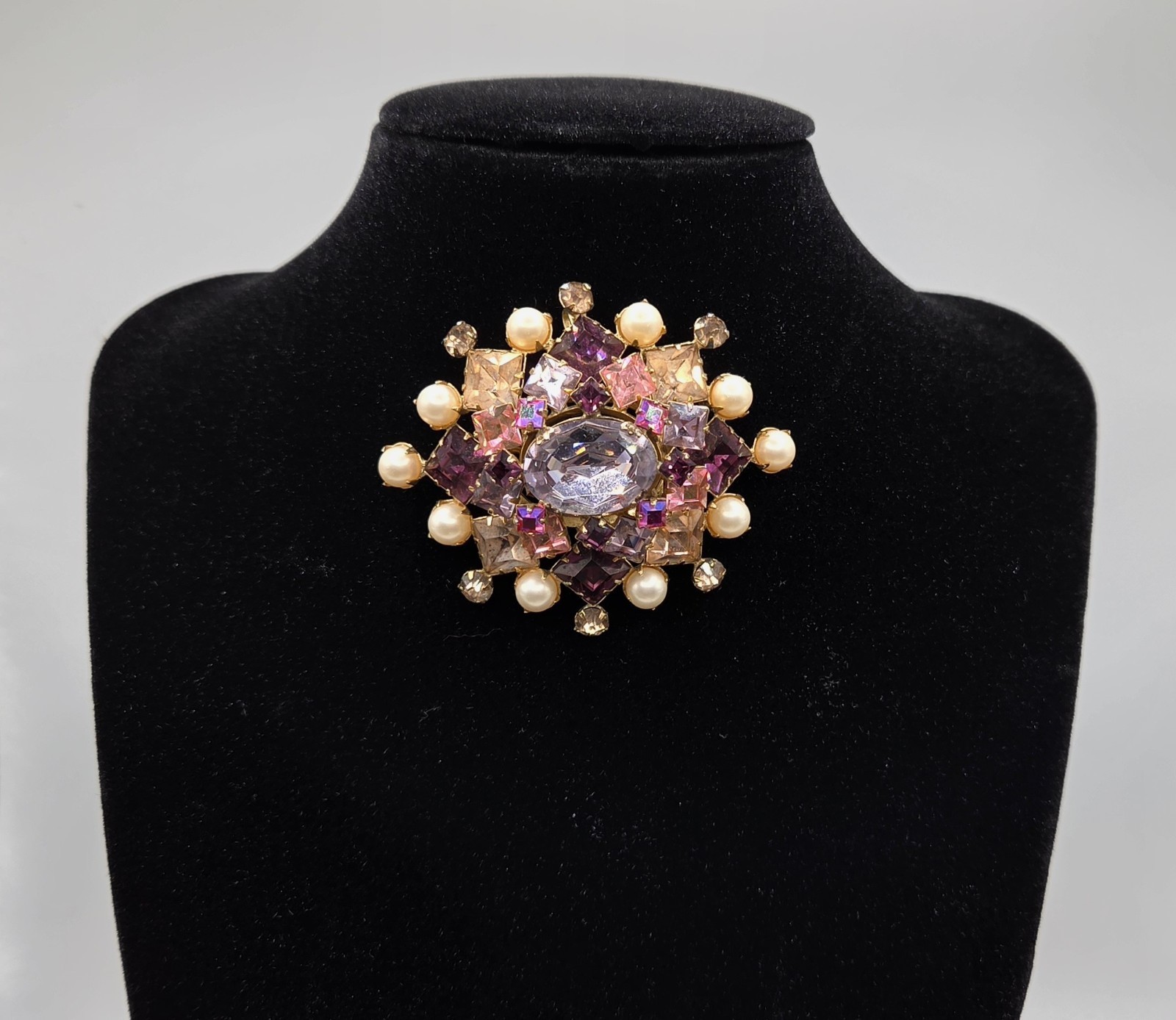 Vintage Signed SCHREINER New York Multi Tiered Rhinestone Pearl Brooch Pendant 
