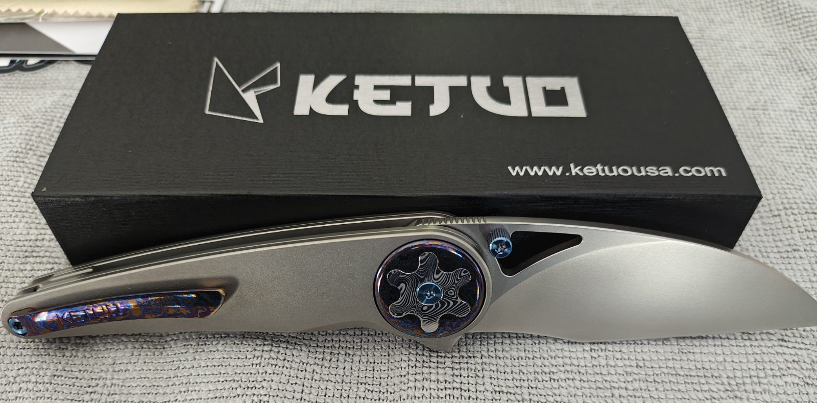 Ketuo Happy Hour M390  Titanium Pocket Knife with Mokuti Inlay