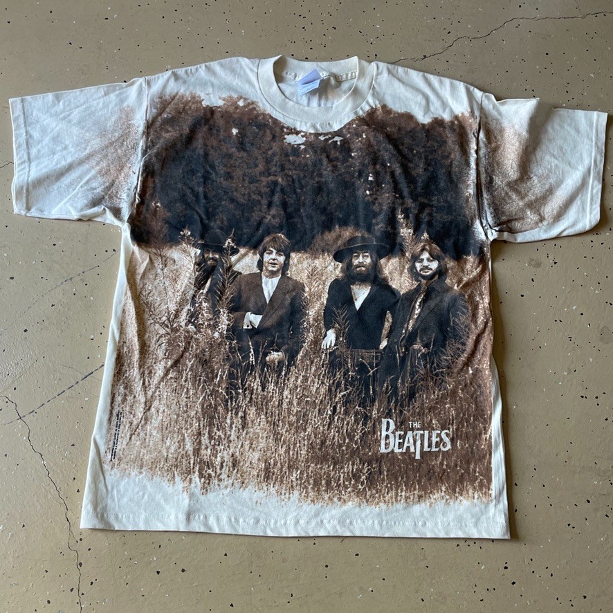 EUC Vintage 1998 Licensed The Beatles AOP Field T Shirt Size XL Gildan Rock Band