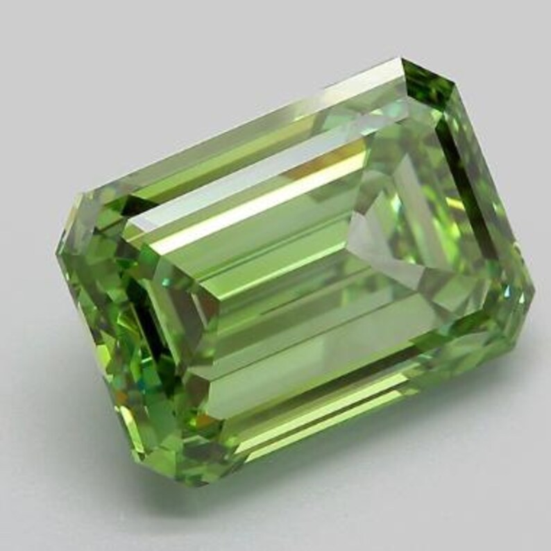 CERTIFIED 6.25 Carat Natural Green Diamond Emerald Cut LOOSE VVS1/ 13 mm