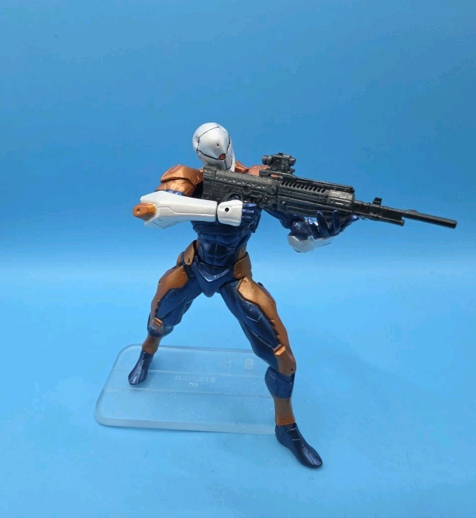 Metal Gear Solid Kaiyodo Micro Yamaguchi Revol Mini RM-005 Cyborg Ninja READ Des