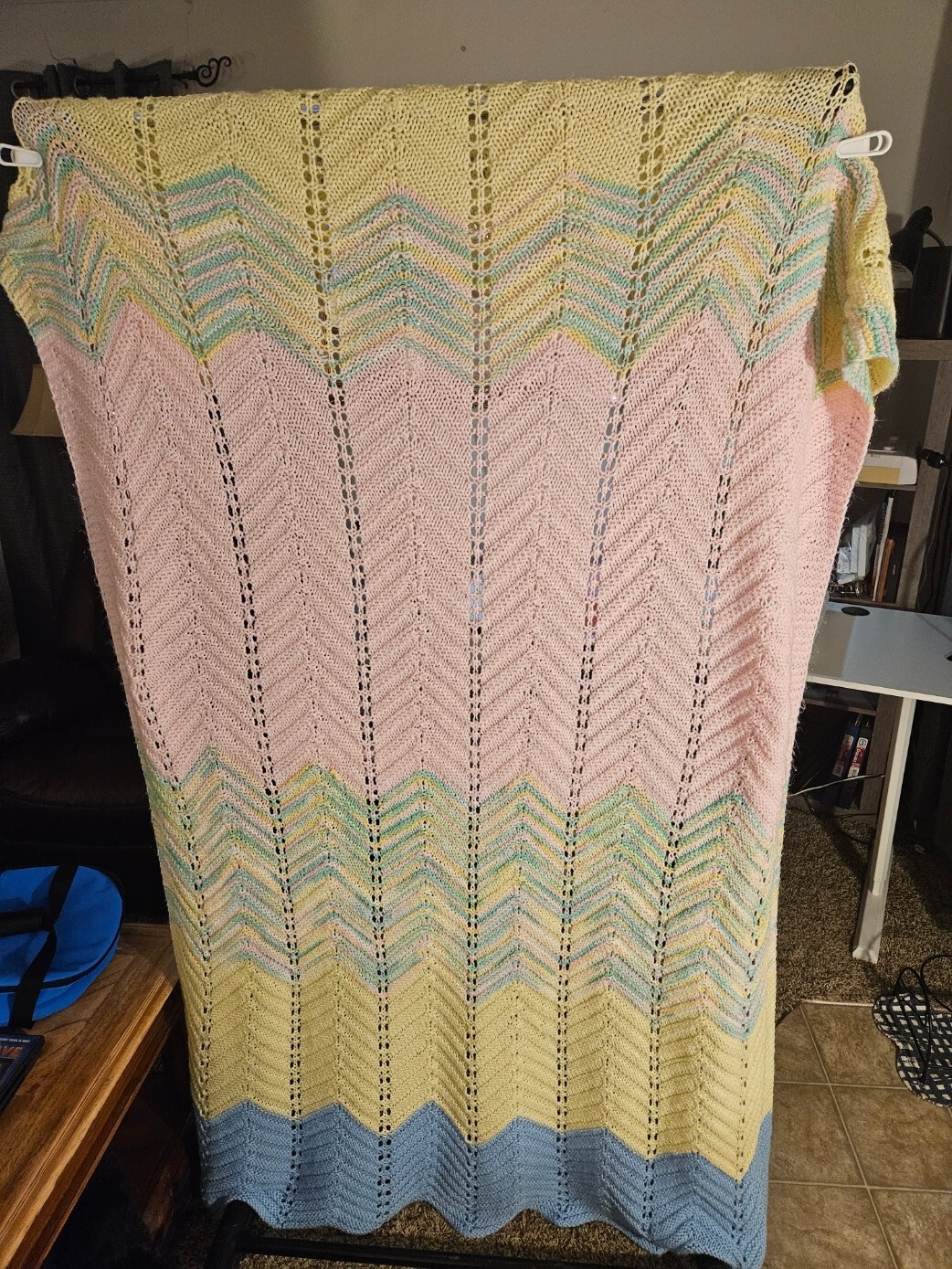 Vintage Handmade Crochet Knit Afghan Zig Zag Chevron Throw Blanket Granny 60X80\ Vintage Handmade Crochet Knit Afghan Zig Zag Chevron Throw Blanket Granny 60X80\