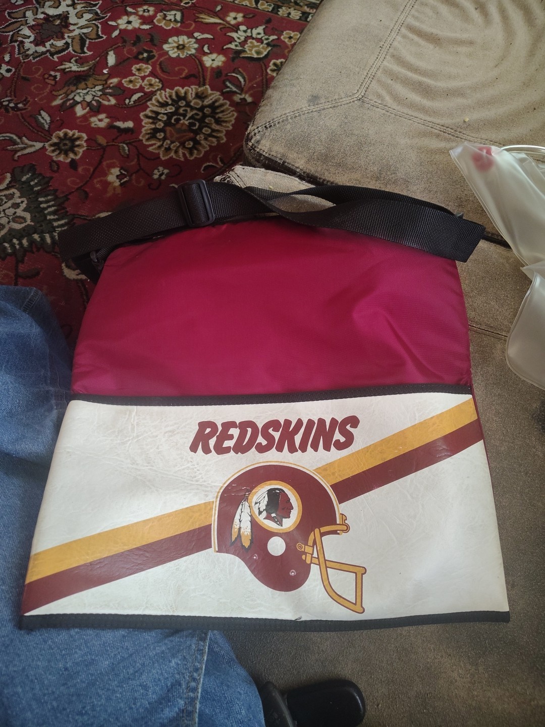 Vintage NFL Redskind Soft Thermos Bag Quencheroo Cooler Washington With Bladder