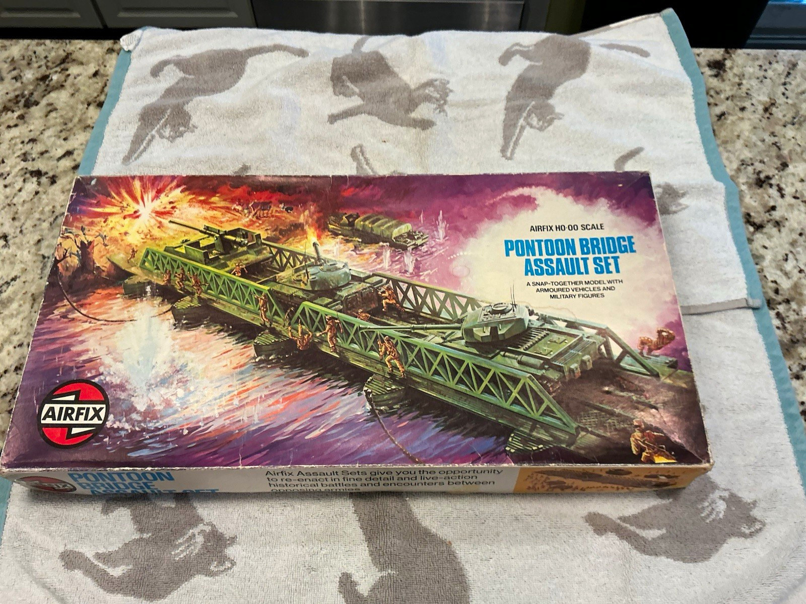 Airfix Vintage HO/OO Scale Pontoon Bridge Assault Set