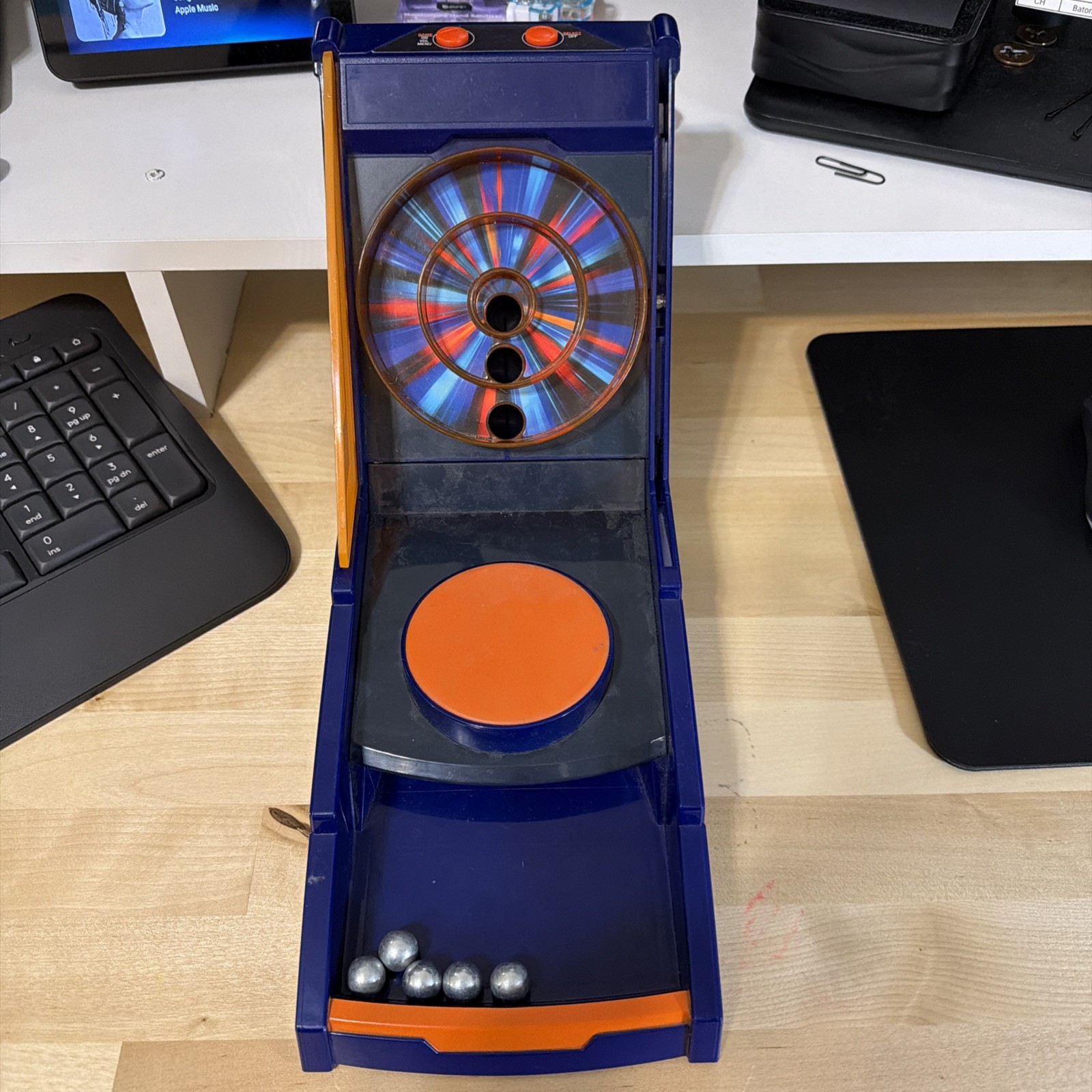 Hasbro Bulls-Eye Ball Tabletop Arcade Game TESTED & WORKING