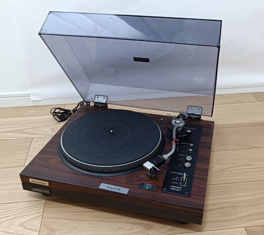Pioneer PL-1200 Direct Drive Turntable Vintage Record Player Good Condition JP