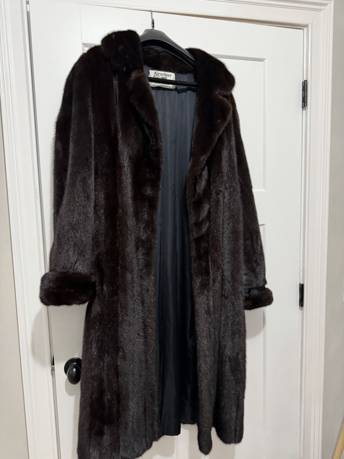 Kirschner Furs Women’s fur chocolate brown Long XL Elegant, VIntage