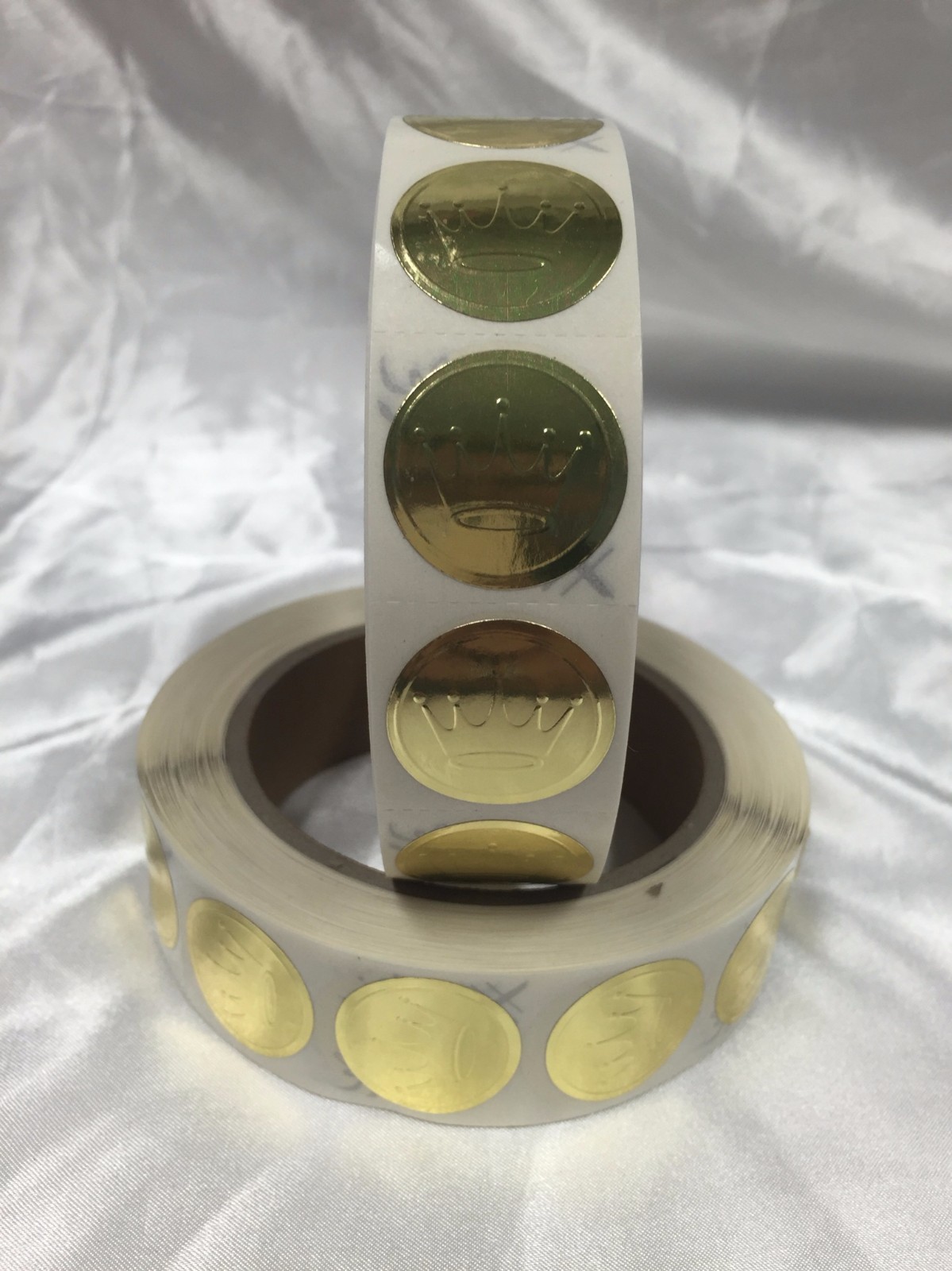 Hallmark Embossed Gold Foil Seals 1\