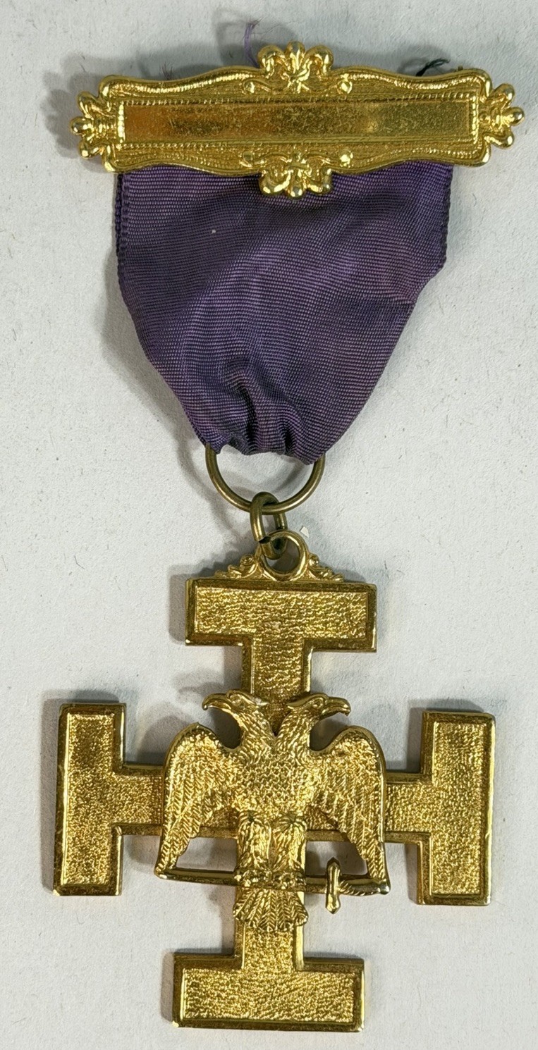 Vintage 32nd Degree Jewel Wings Down Purple Ribbon