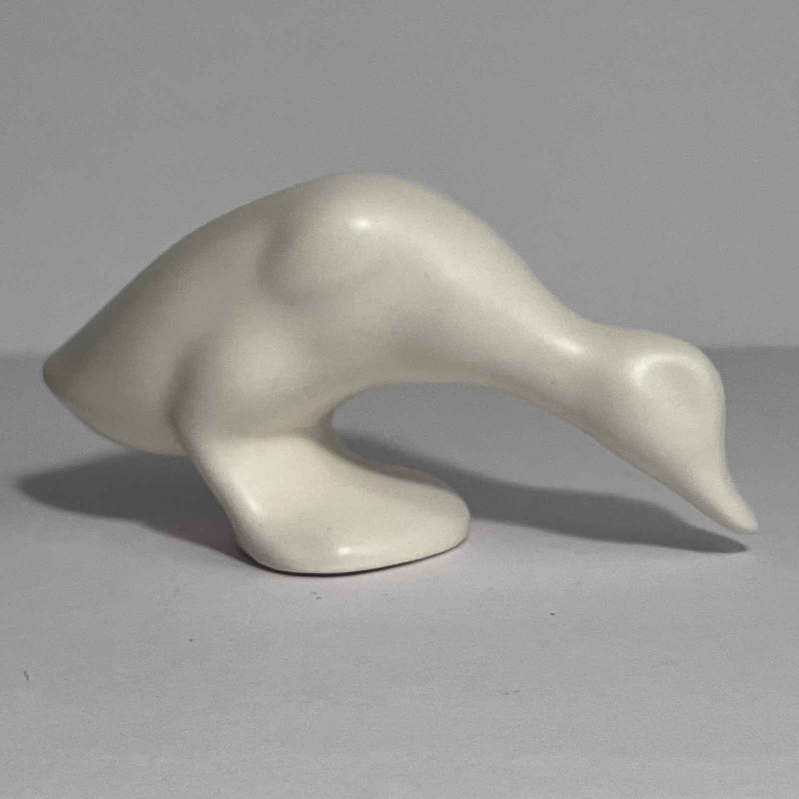 Vintage BAUER POTTERY Cal-Art MINIATURE DUCK / 4.5 Inches / IVORY GLAZE
