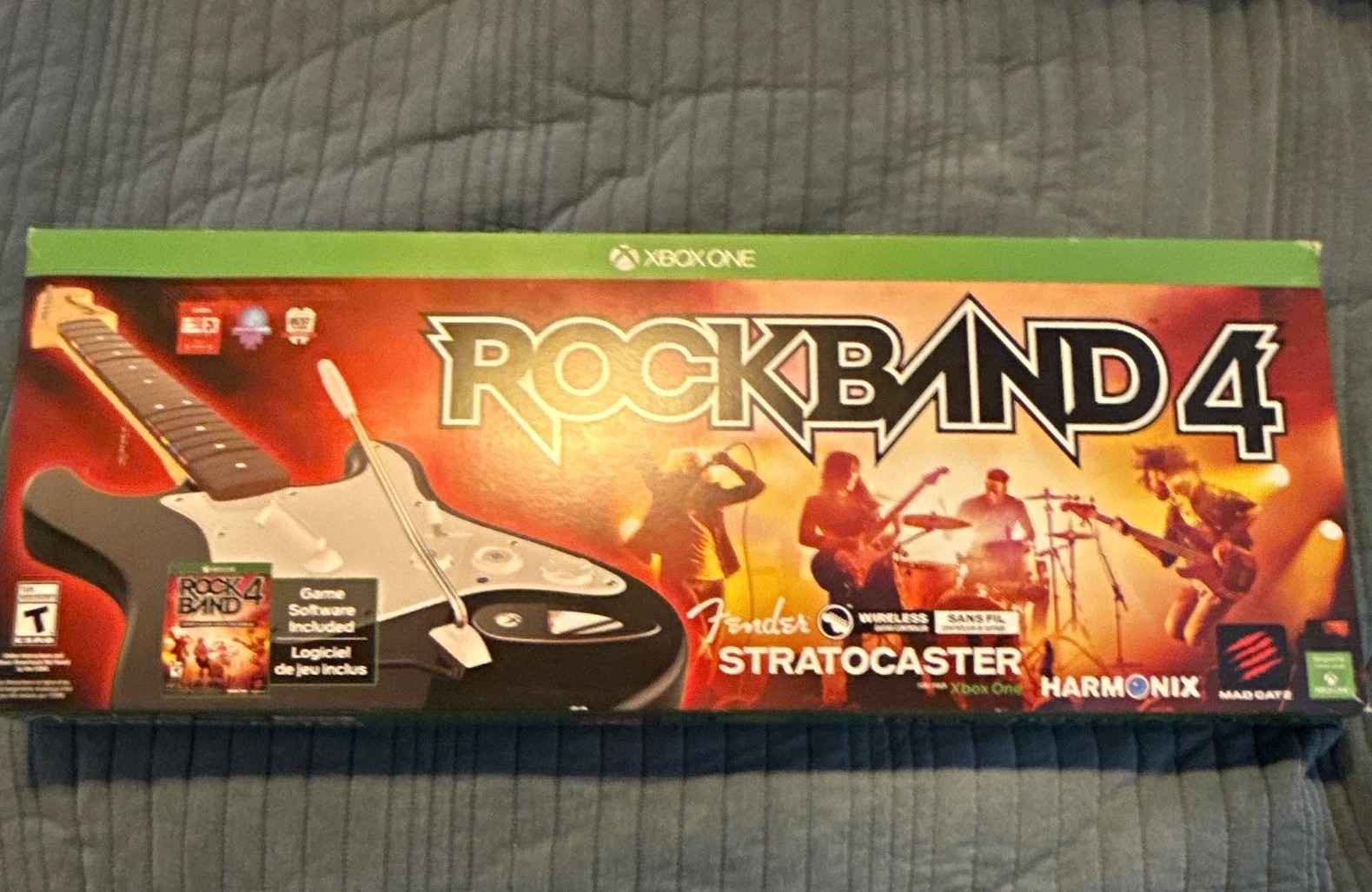 Fender Rock Band 4 Wireless Stratocaster Guitar + Xbox One Game Disc & Case