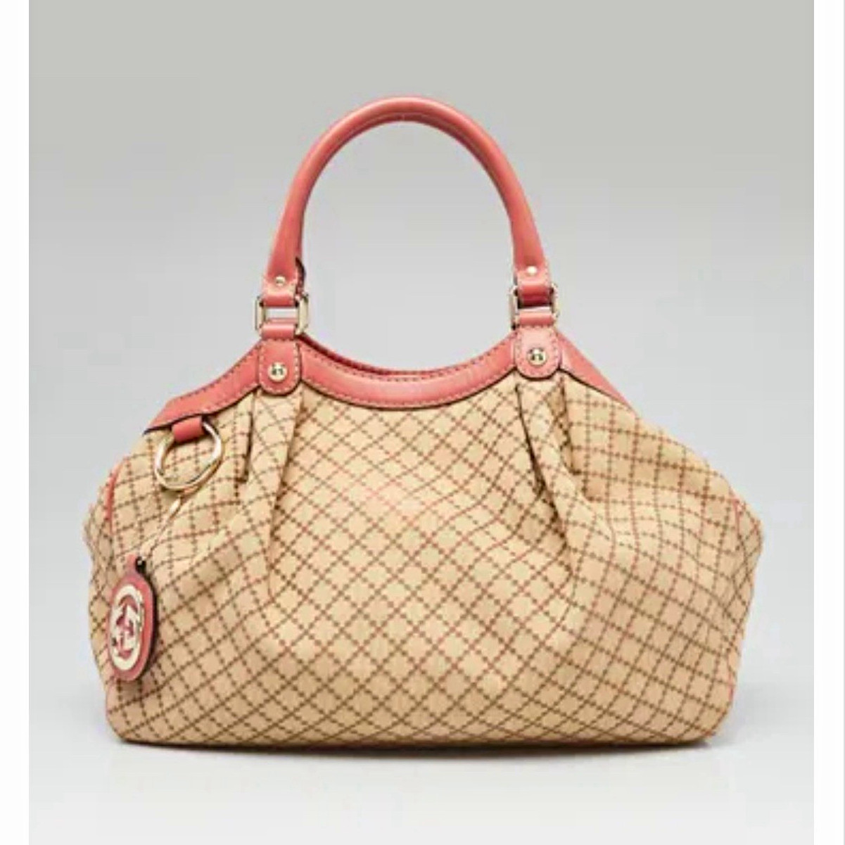 Gucci Diamante Beige Pink Large Shoulder Bag w/ Charm, Magnetic Closure Gucci Diamante Beige Pink Large Shoulder Bag w/ Charm, Magnetic Closure