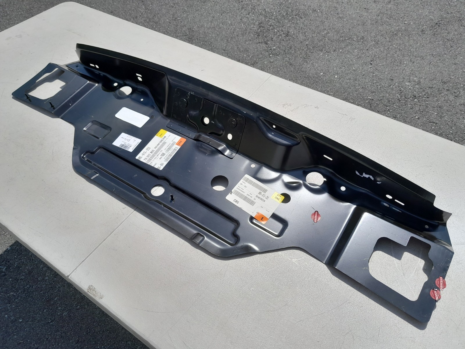 New OEM Genuine Audi Q5 Rear Body Panel Reinforced 8R0813253 New OEM Genuine Audi Q5 Rear Body Panel Reinforced 8R0813253