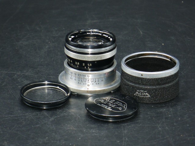 [EX++/M-] ALPA Kern Aarau Switar 50mm f1.8 AR Lens with Cap & Hood.RARE
