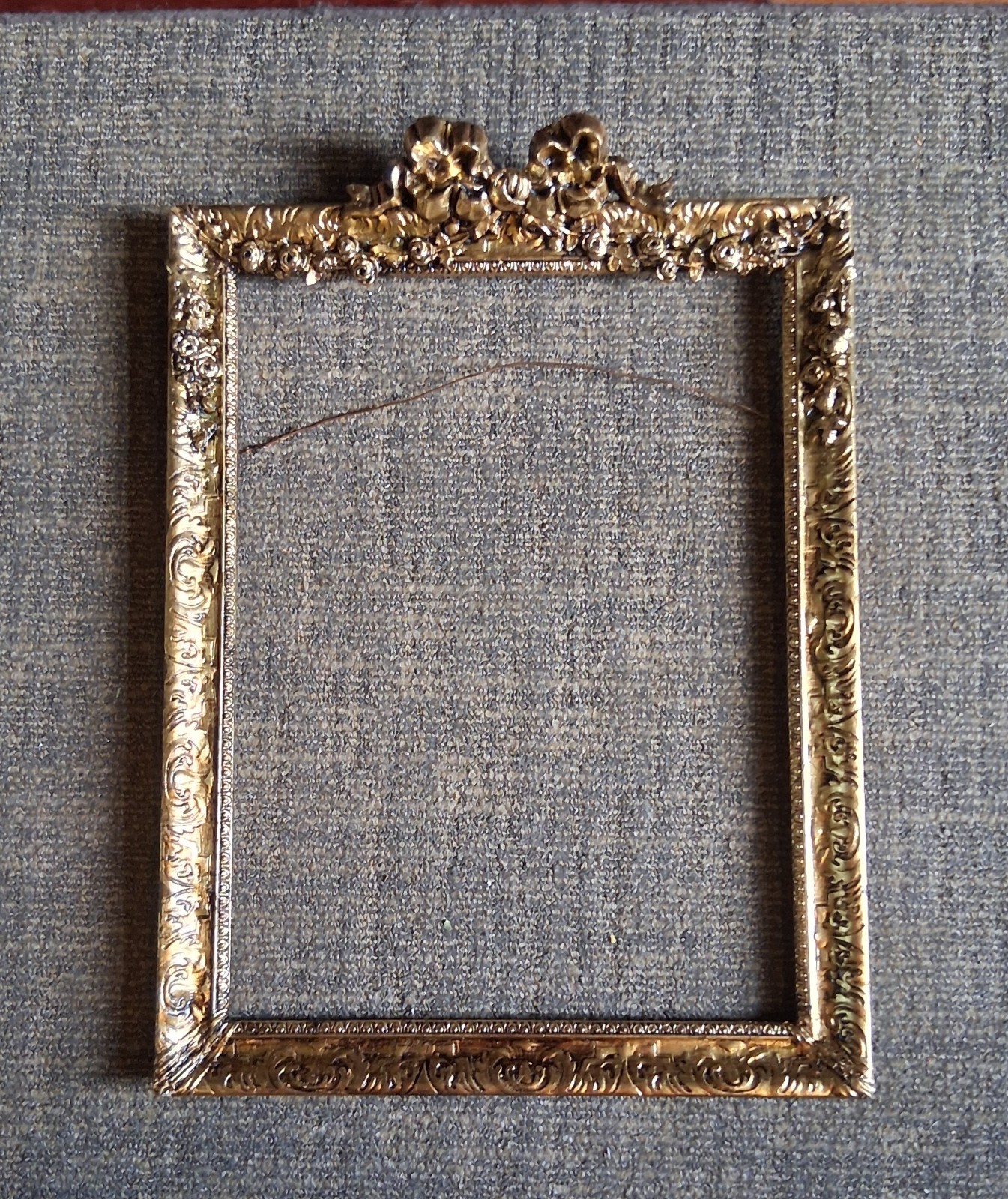 Gorgeous Gold Antique Frame for 12\ Gorgeous Gold Antique Frame for 12\