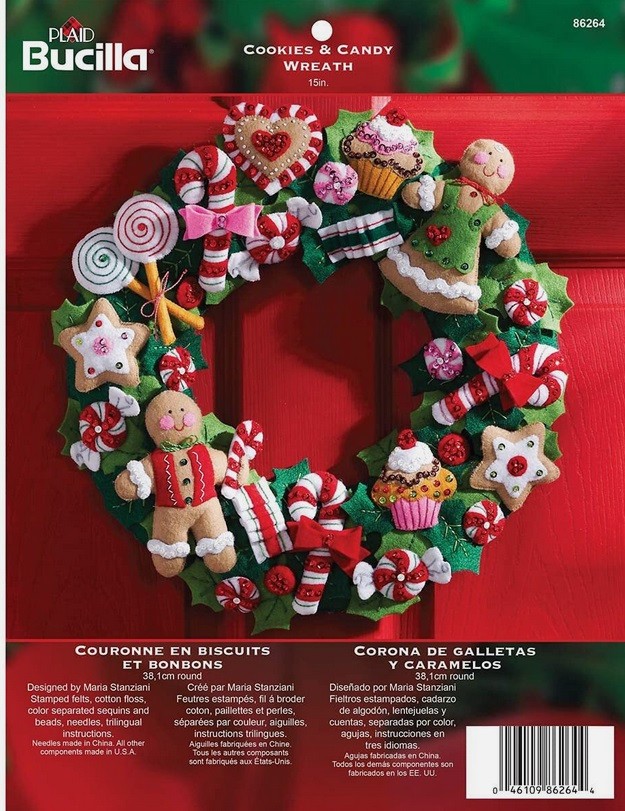 Cookies & Candy Wreath 86264 Bucilla Felt Applique Kit Hand Sewing DIY