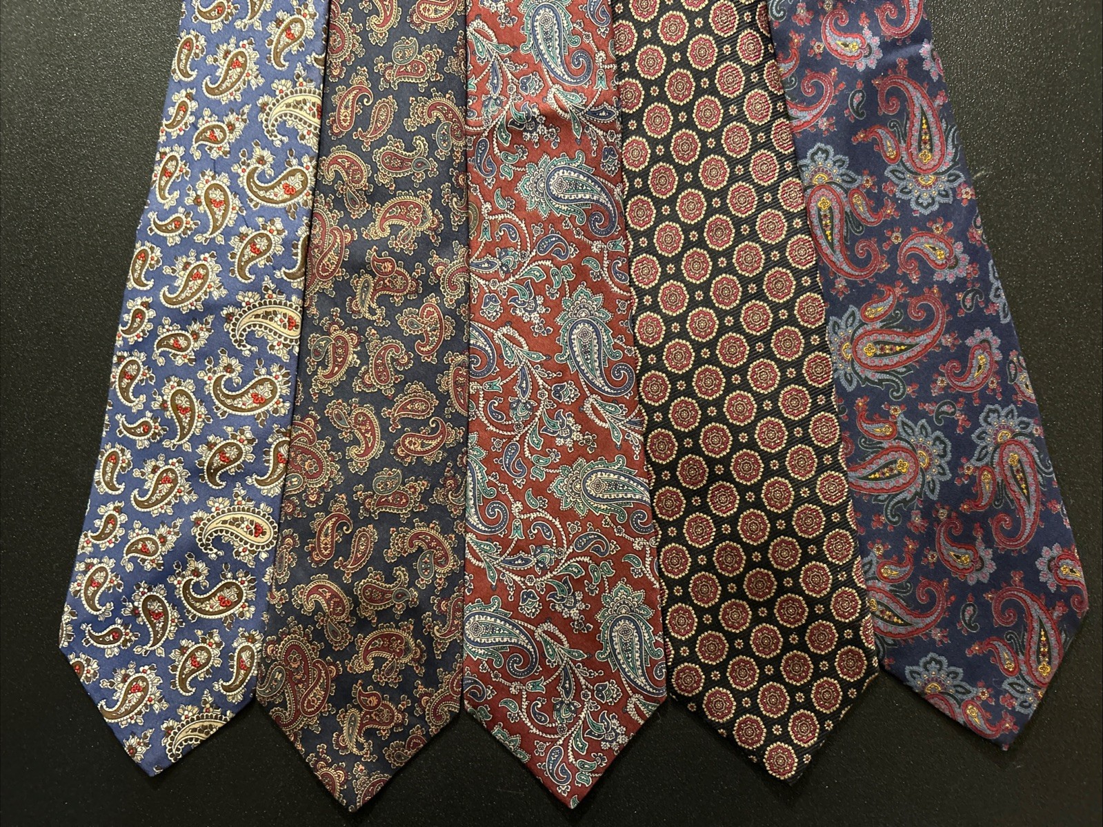Vintage EUC Lands’ End 5 Pc Paisley The Lot USA Ancient Madder Nice Bill Blass Vintage EUC Lands’ End 5 Pc Paisley The Lot USA Ancient Madder Nice Bill Blass