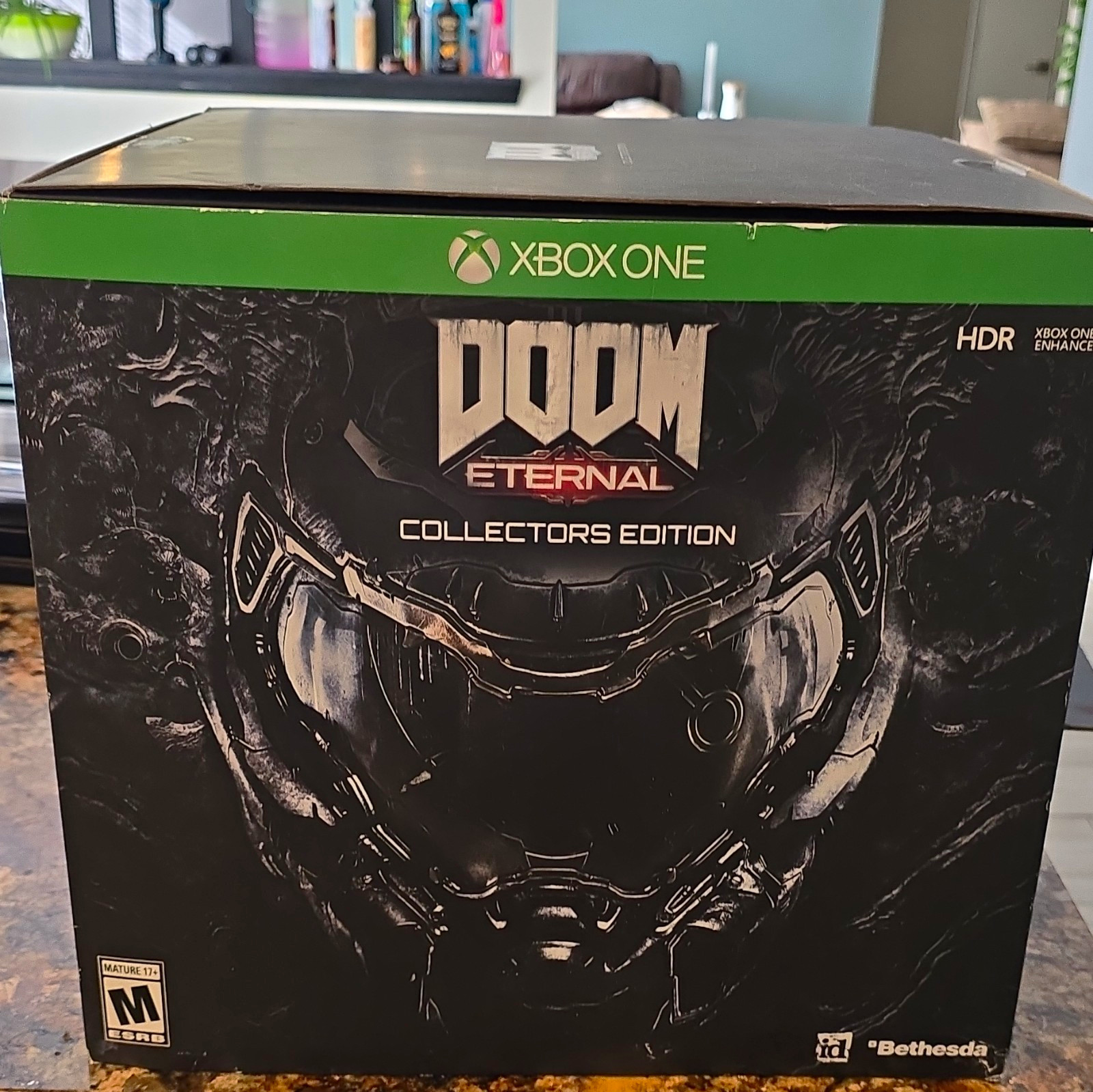 Bethesda DOOM Eternal Collector's Edition Helmet Faceplate/Decal Box Xbox One Bethesda DOOM Eternal Collector's Edition Helmet Faceplate/Decal Box Xbox One