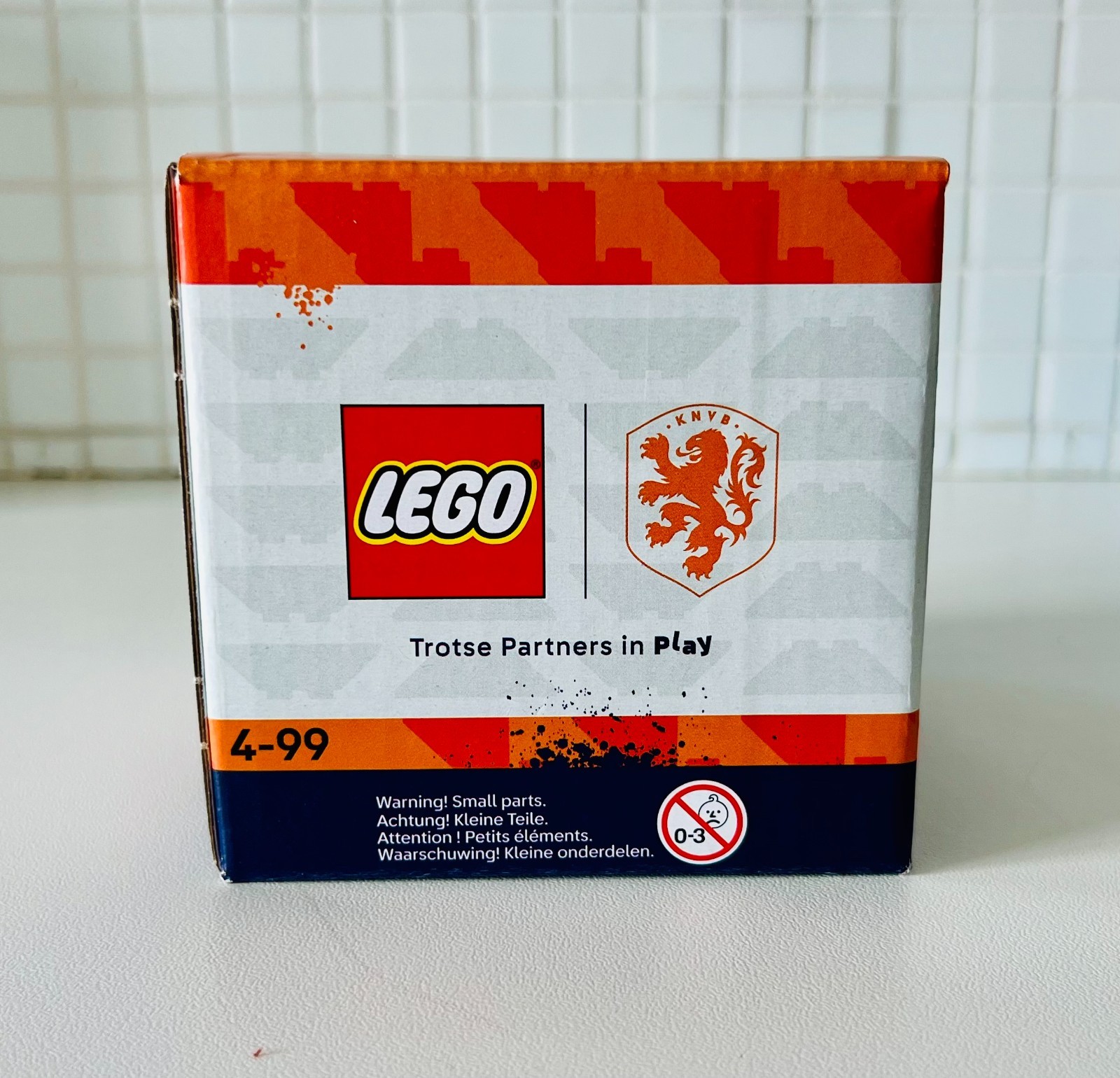 LEGO ORANJE NETHERLANDS KNVB GIFT COLLECTORS ITEM EXCLUSIVE ORIGINAL NEW PROMO