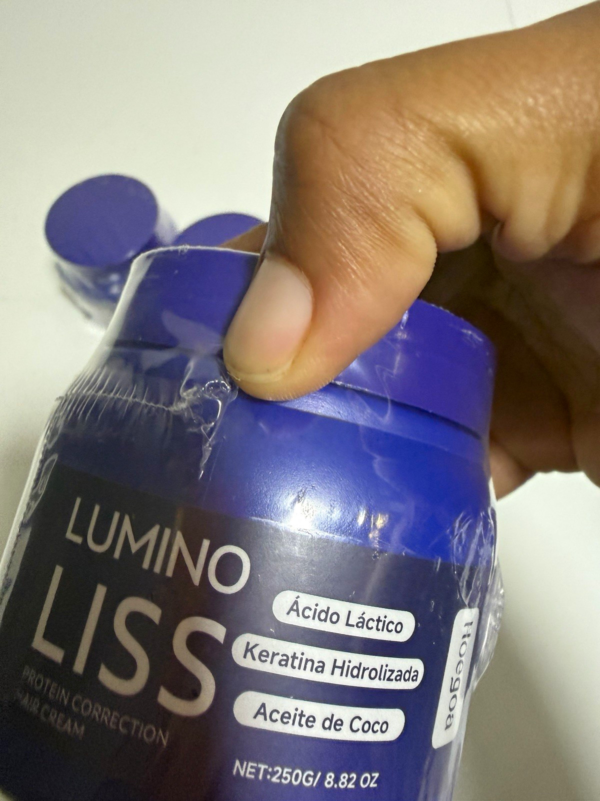 Lumino Liss Keratin Treatment Cream 250g Lactic Acid, Coconut Oil Smooth Lumino Liss Keratin Treatment Cream 250g Lactic Acid, Coconut Oil Smooth