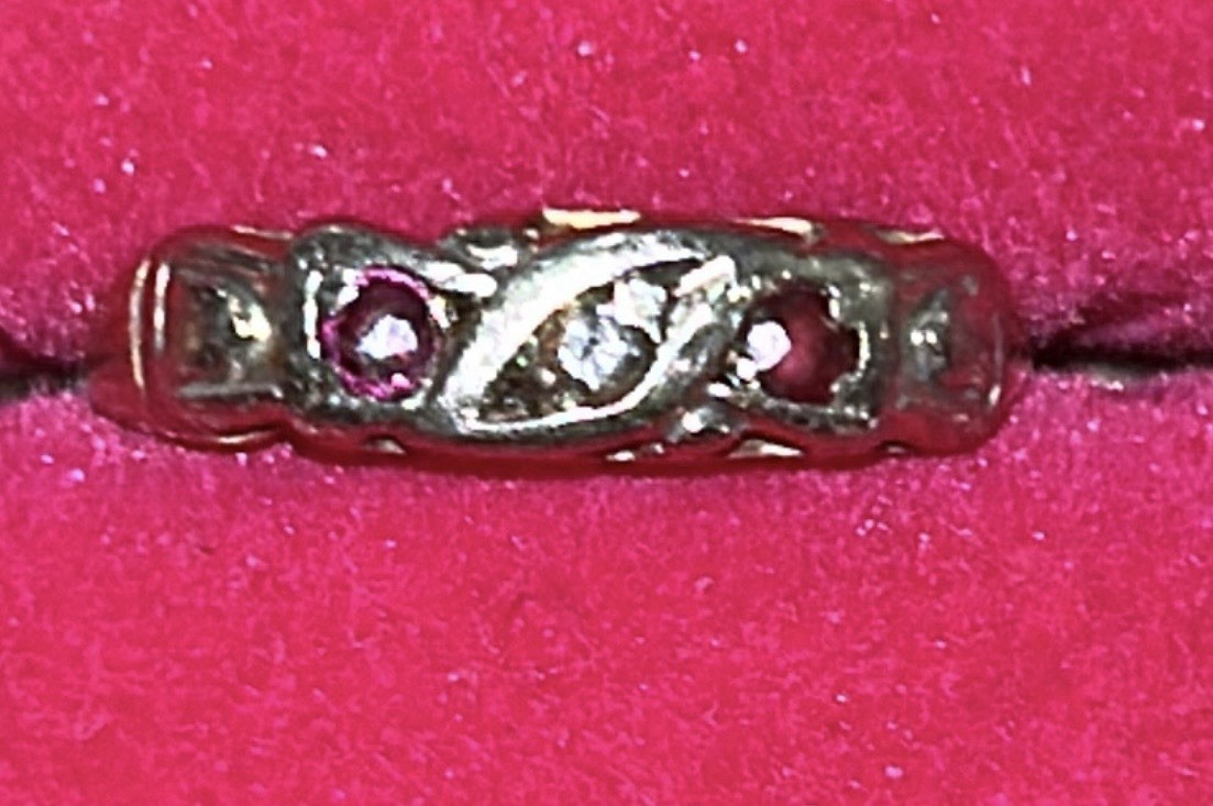 Vintage Victorian 14k Solid Gold Ring With A Diamond, Red Ruby, And A Pink Ruby