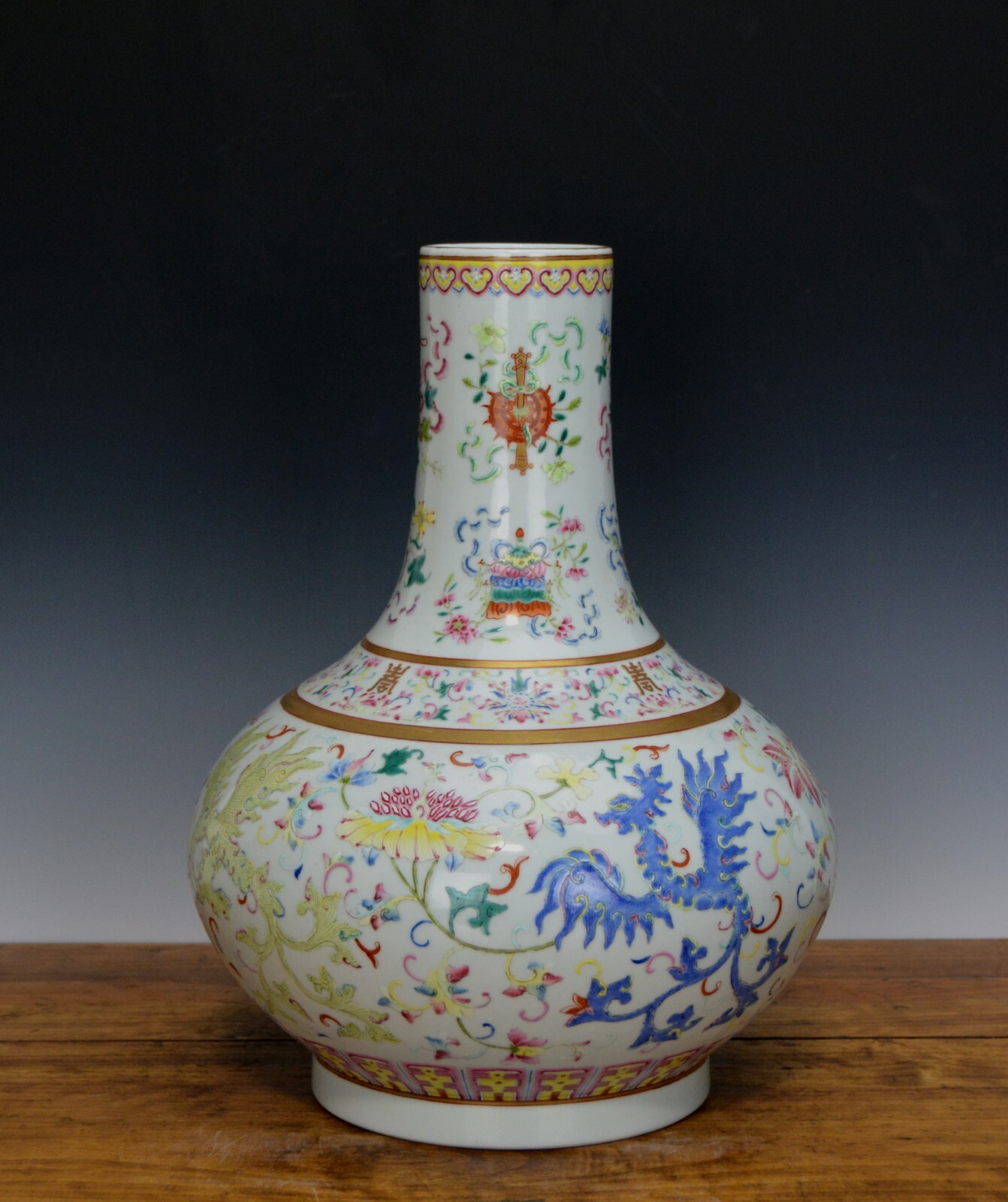Superb Chinese Qing Guangxu Famille Rose Phoenix Chestnut Form Porcelain Vase