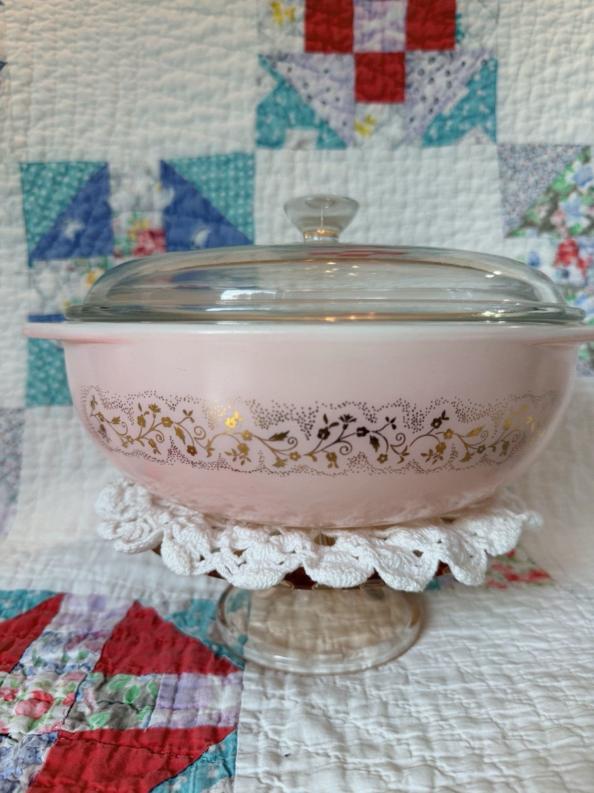 Pink Duchess 024 PYREX 2 QT. Bowl with Lid