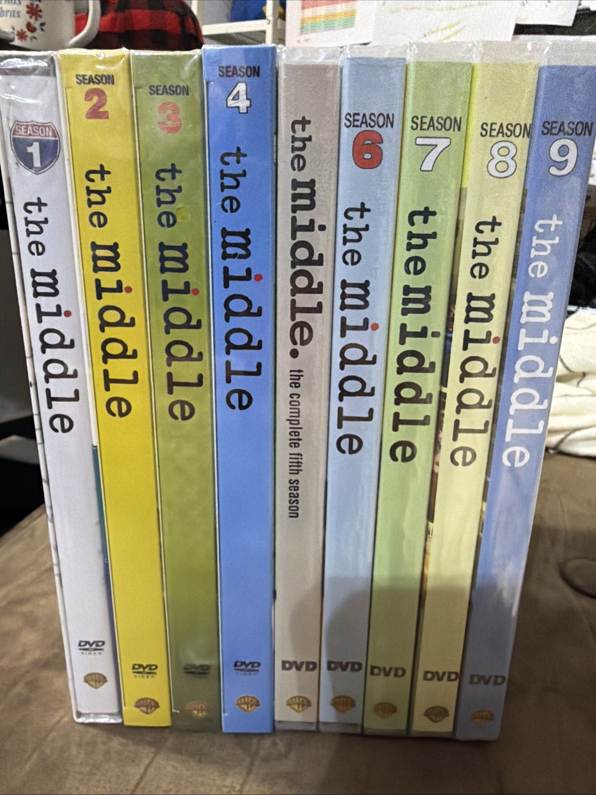 The MIDDLE - Complete Series Season 1-9 New DVD Bundle