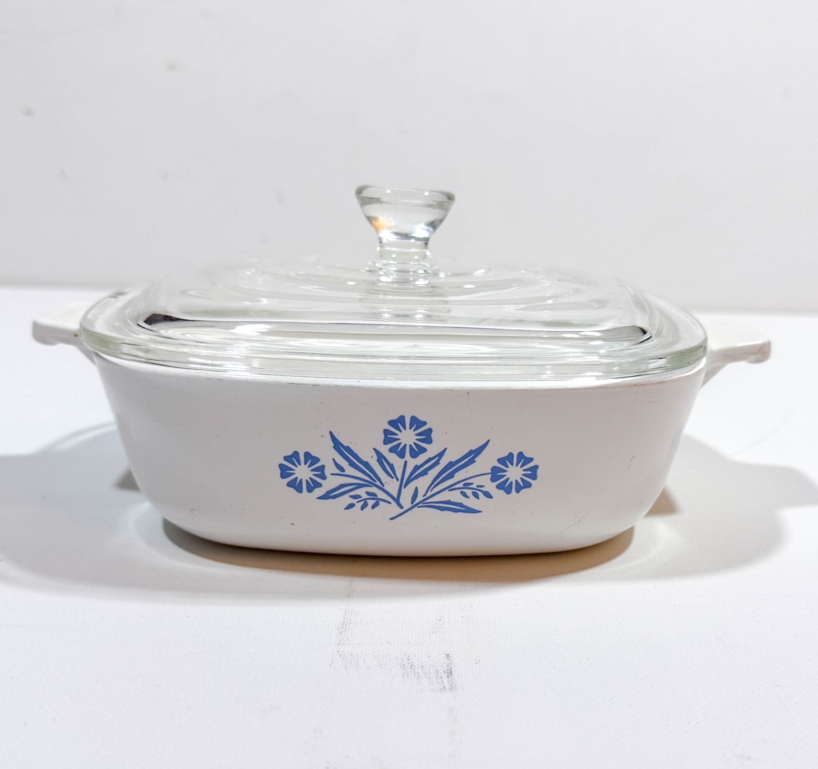 CorningWare 1 Qt Square White Casserole w/ Lid Blue Floral Pattern P-1-B D23 Lid