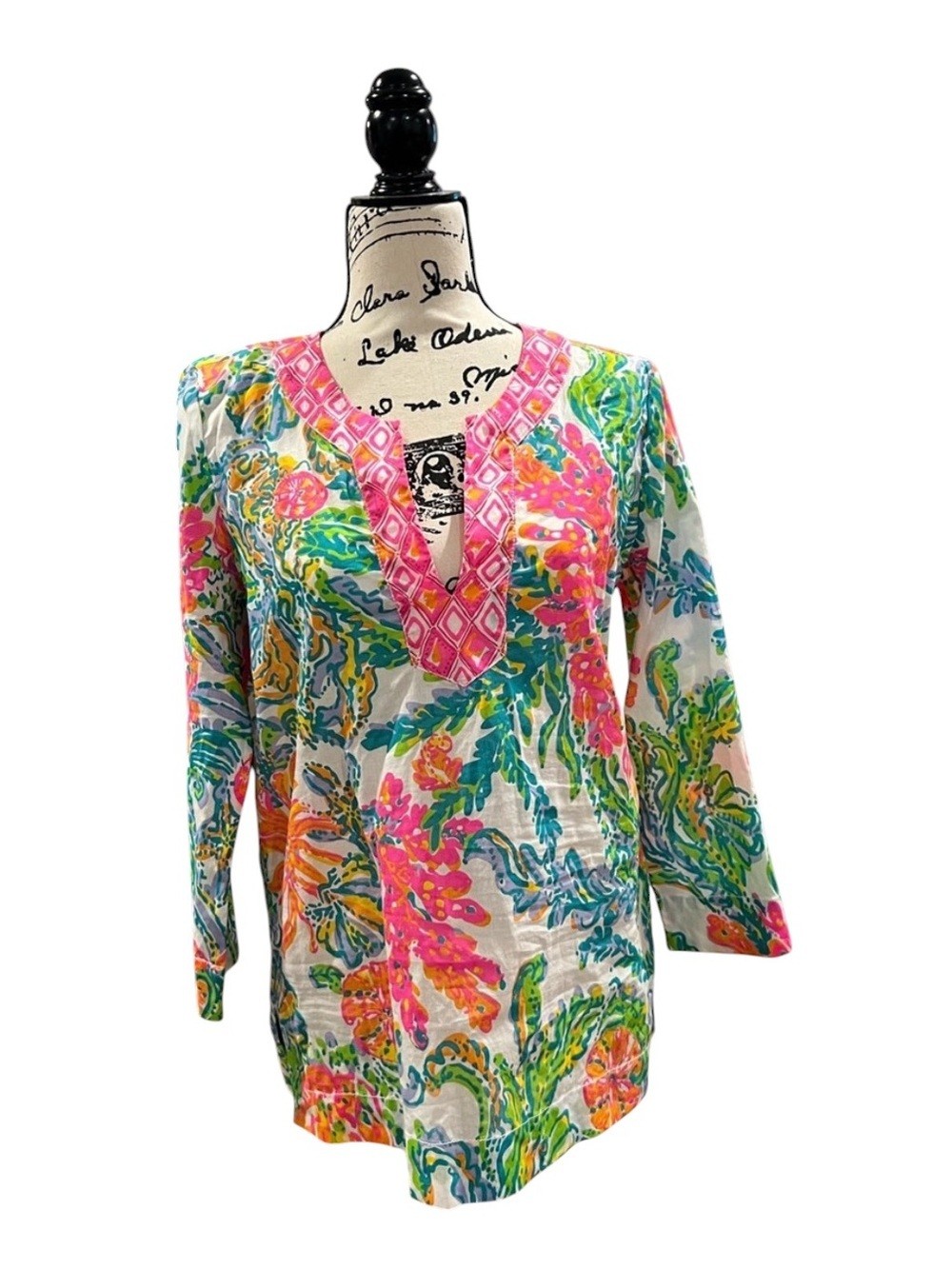 Lilly Pulitzer Pink Floral tunic Multicolor Print Lilly Pulitzer Pink Floral tunic Multicolor Print