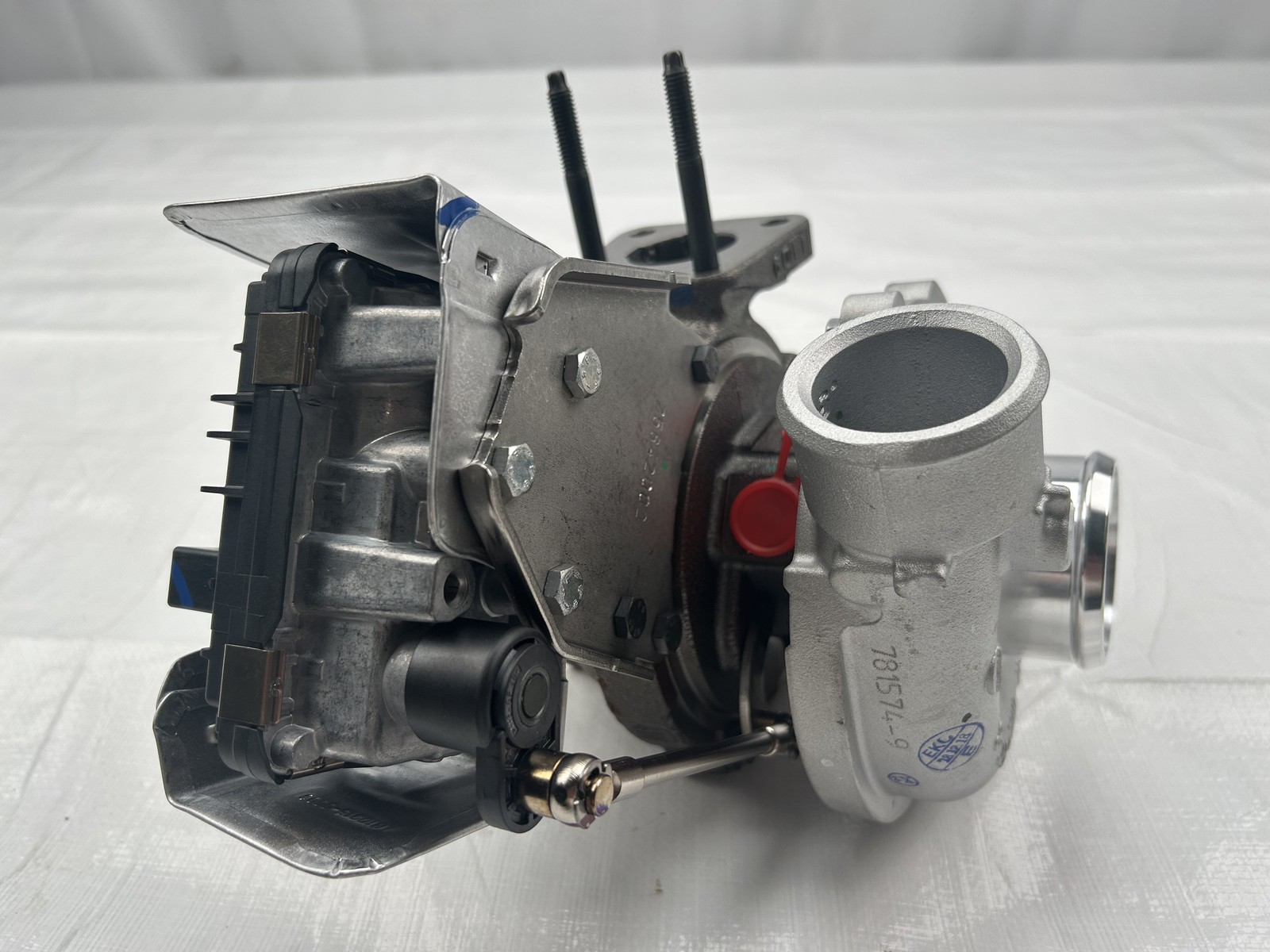 New 2016-2018 GM Canyon Colorado Turbocharger 2.8L Turbo Diesel Engine 55510315