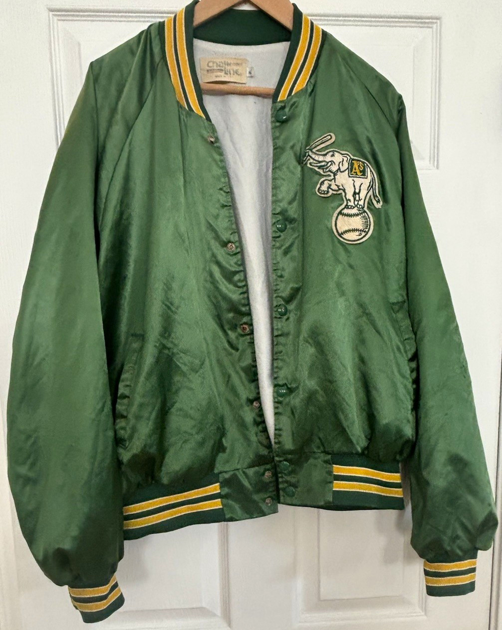 Vintage 80s 90s Chalk Line Oakland Athletics As Satin Jacket Elephant Size XL Vintage 80s 90s Chalk Line Oakland Athletics As Satin Jacket Elephant Size XL