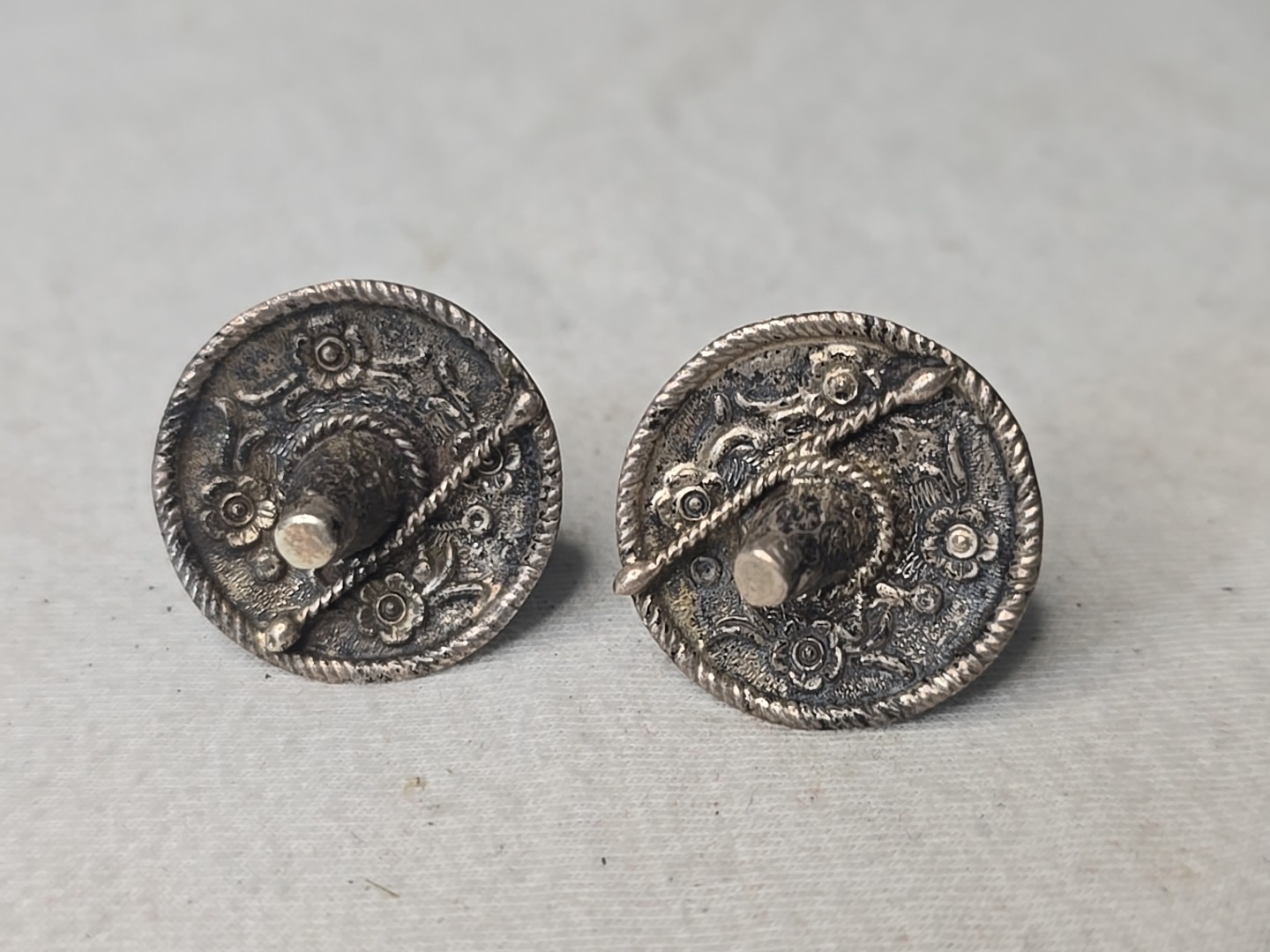 Vintage Mexican Sterling Silver Sombrero Cufflinks - Handmade - RARE