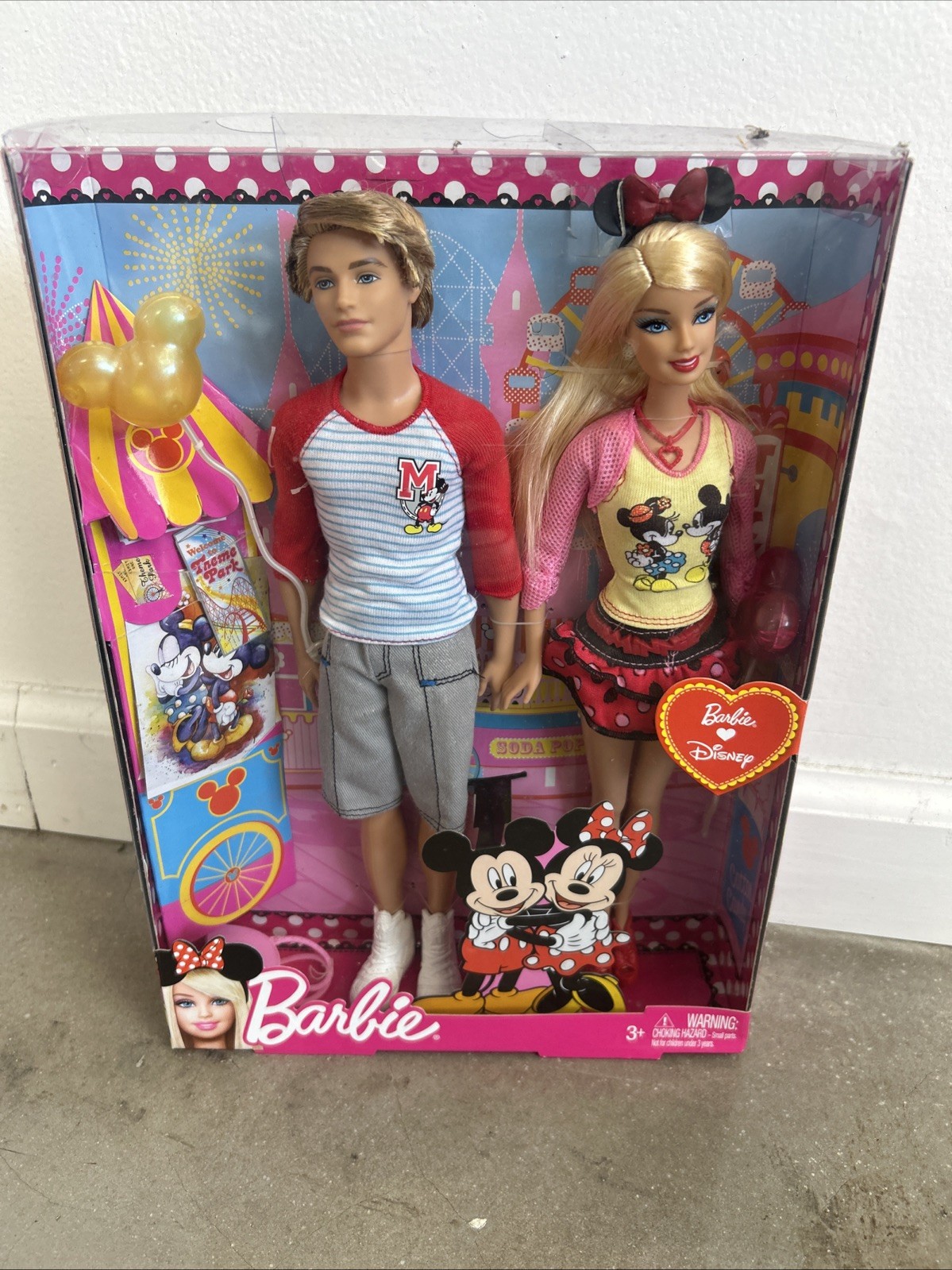 NRFB Mattel 2011 Barbie Loves Disney w Ken Doll Set Mickey Mouse Minnie Balloons NRFB Mattel 2011 Barbie Loves Disney w Ken Doll Set Mickey Mouse Minnie Balloons