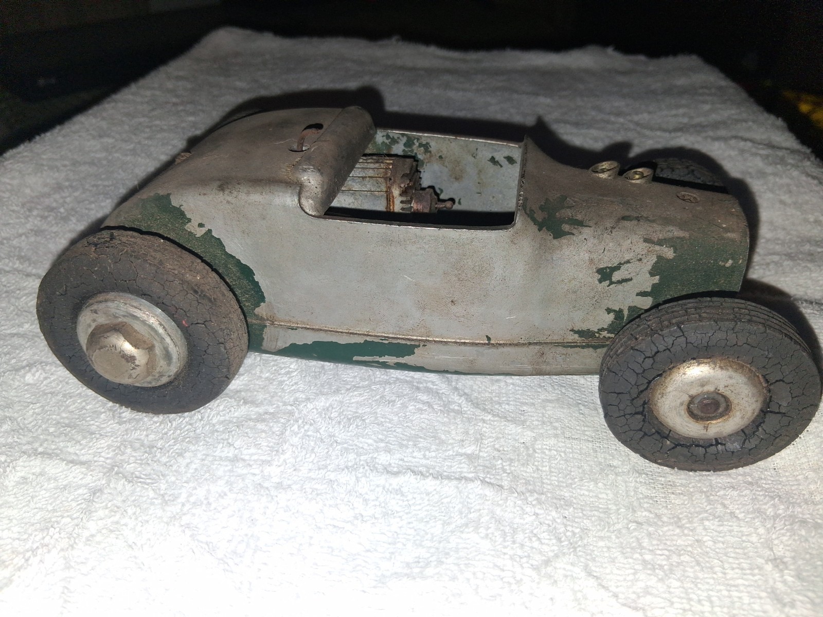 Rodzy Tether car Big Nut for Restoration Rodzy Tether car Big Nut for Restoration