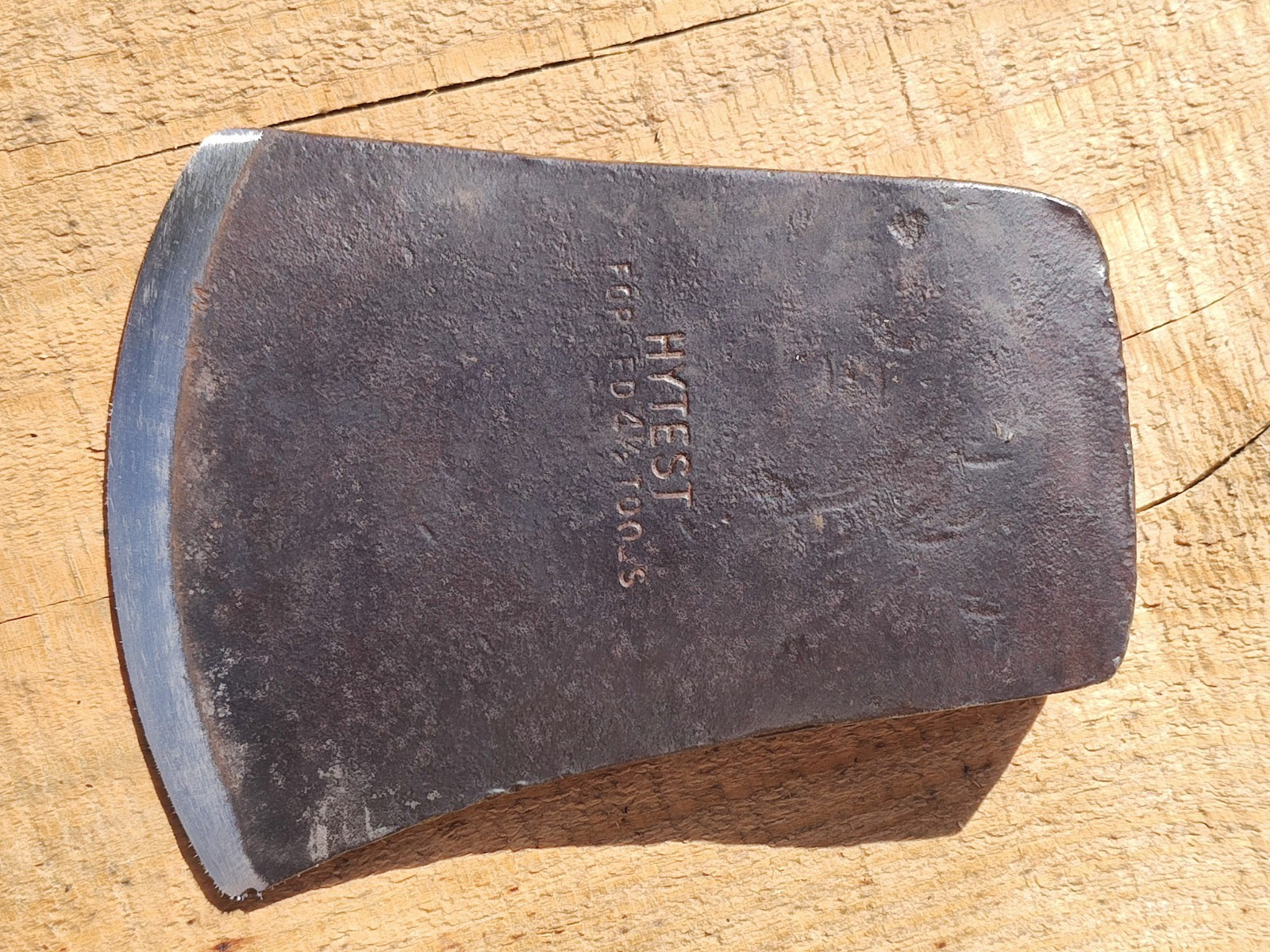 Hytest Forged Tools 4 1/2lb Tasmanian Axe (4.1lb Actual) 1960's? Hytest Forged Tools 4 1/2lb Tasmanian Axe (4.1lb Actual) 1960's?
