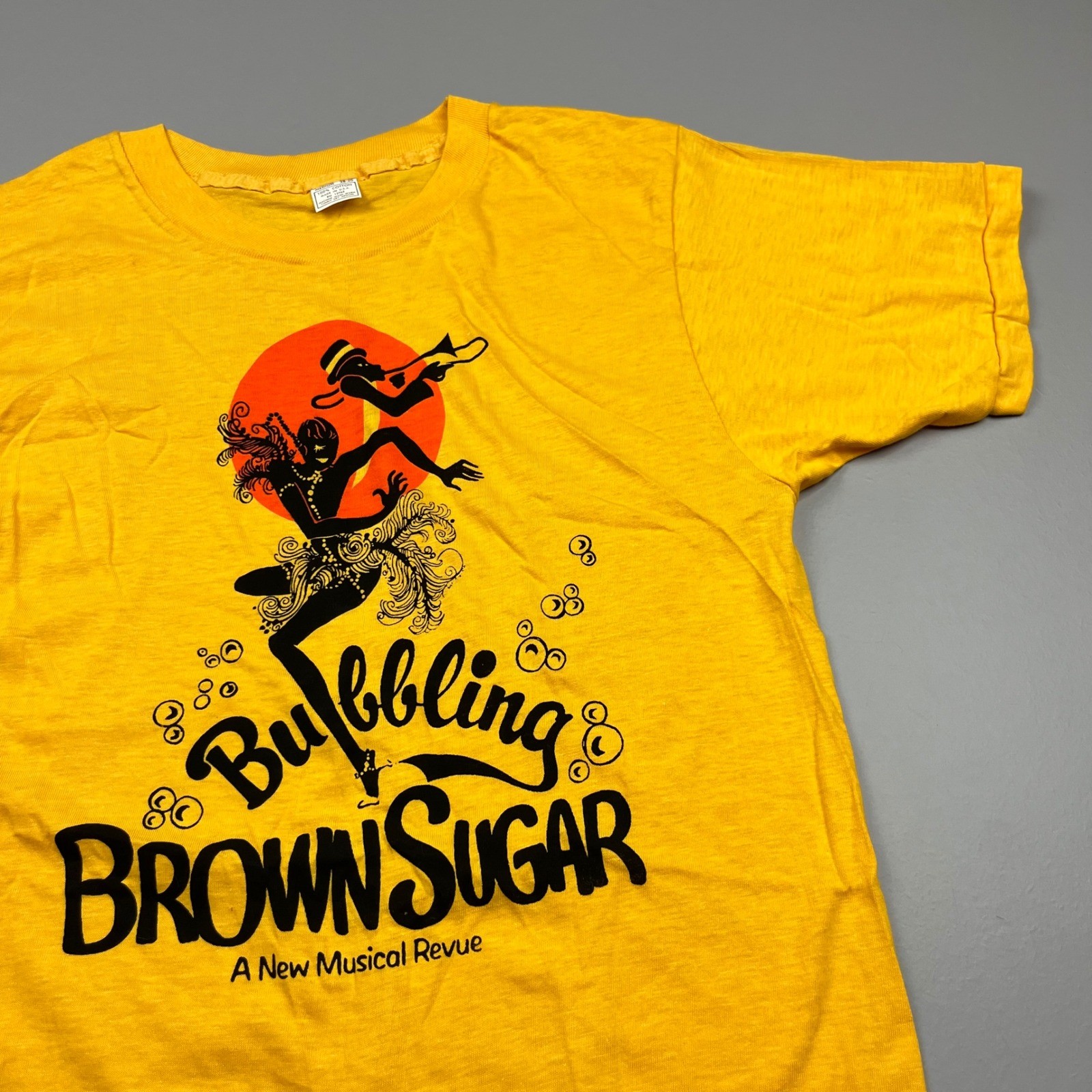 Vintage Bubbling Brown Sugar T-Shirt Mens M Yellow Broadway Musical Revue 70s