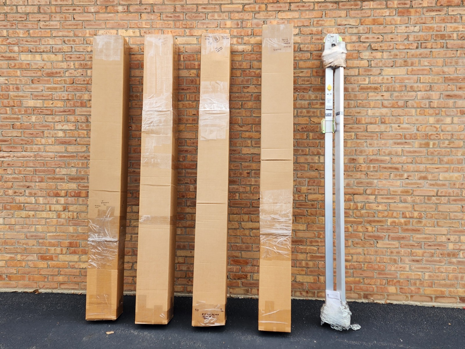 We Have 4 One DBI Sala Aluminum Confined Space Tripod 8000010 350 Lb. Cap 9 Ft