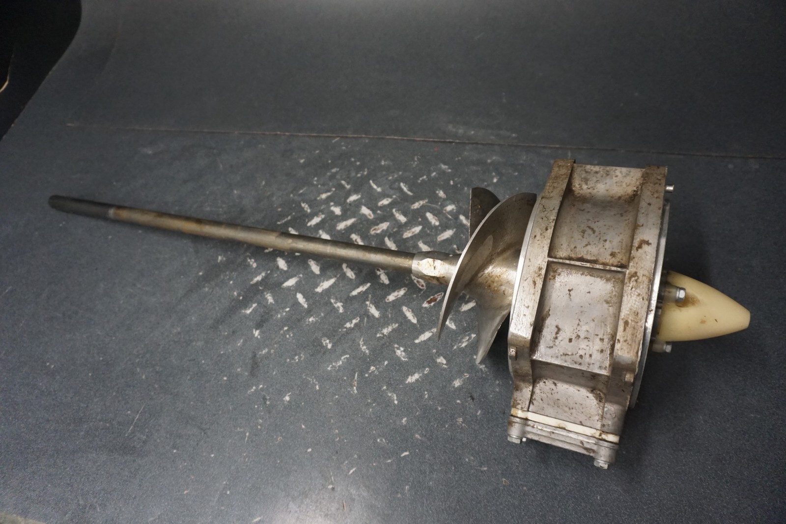 1999-2004 Yamaha OEM Impeller Jet Pump Driveshaft Ass\'y Freshwater SUV1200
