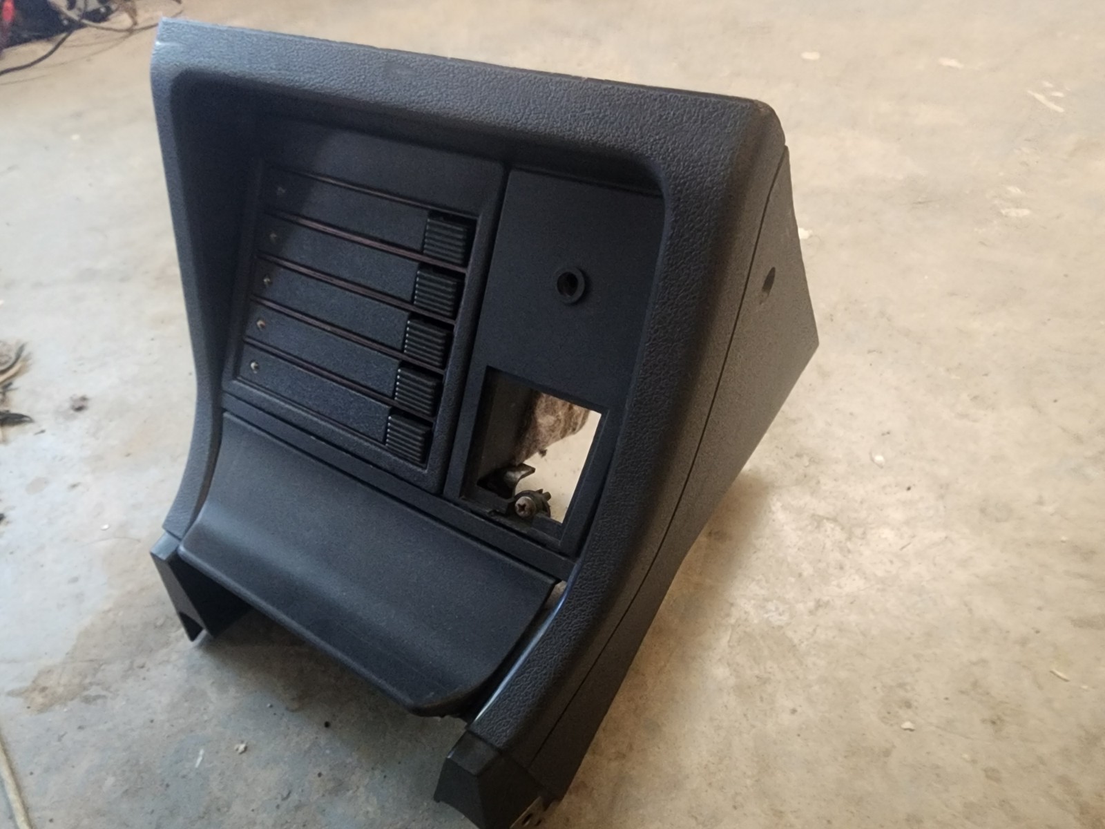 Volkswagen VW MkI MKII MKIII Rabit Golf Jetta Fischer C-Box Cassette Holder Volkswagen VW MkI MKII MKIII Rabit Golf Jetta Fischer C-Box Cassette Holder