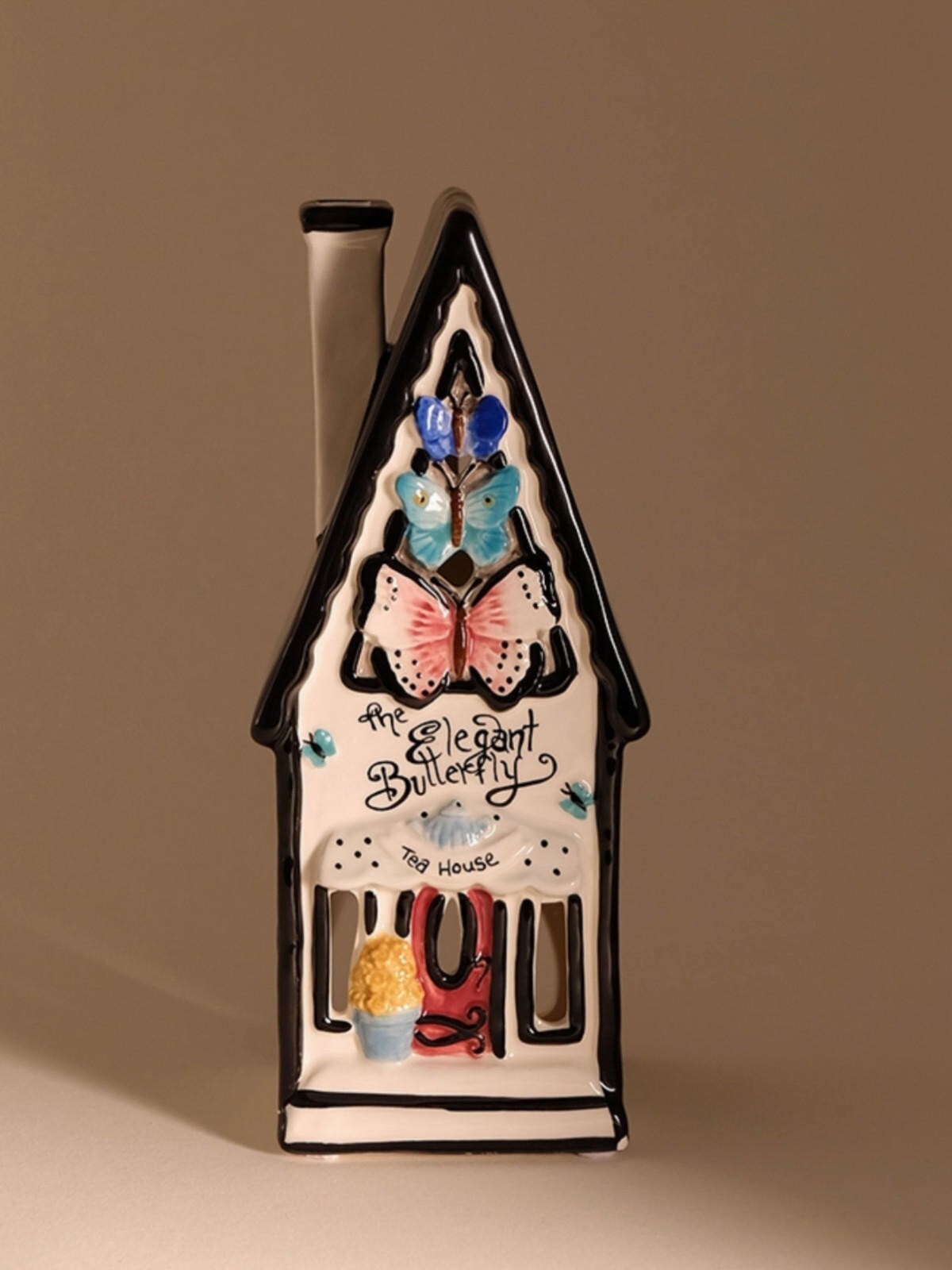 THE ELEGANT BUTTERFLY CANDLE HOUSE