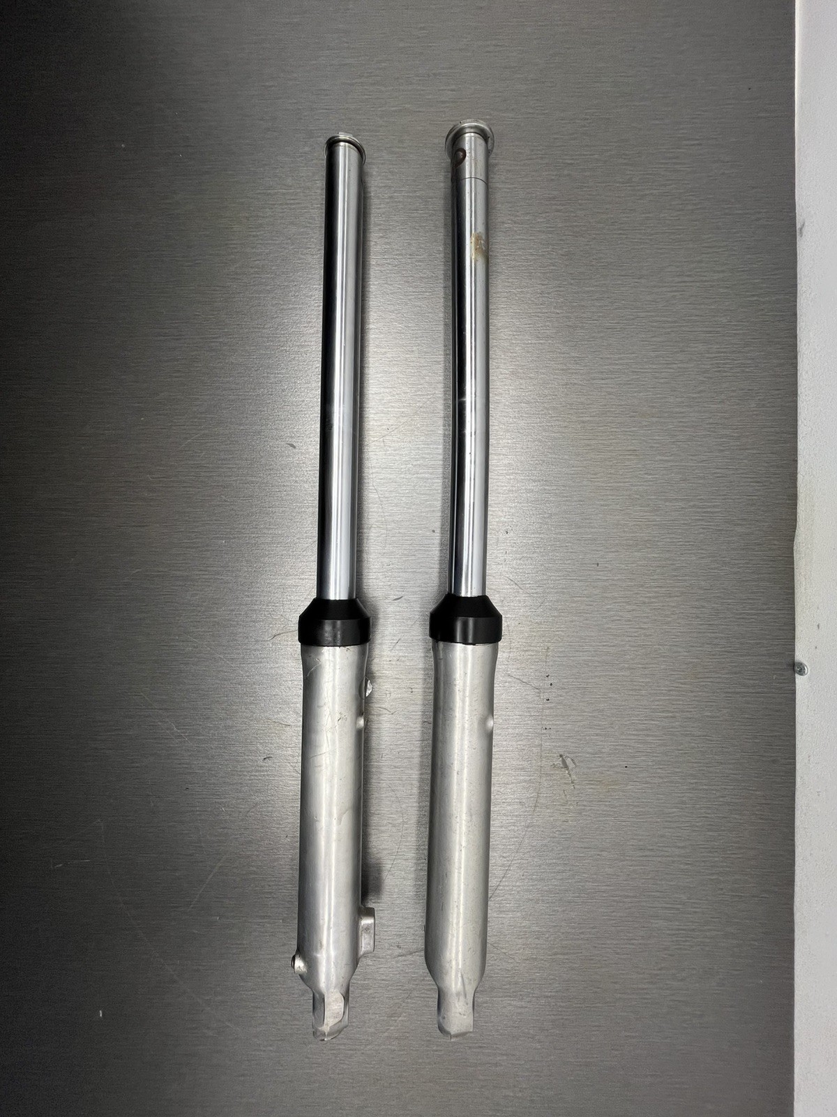 1976-1979 KAWASAKI KD 100 OEM FRONT FORKS 1976-1979 KAWASAKI KD 100 OEM FRONT FORKS