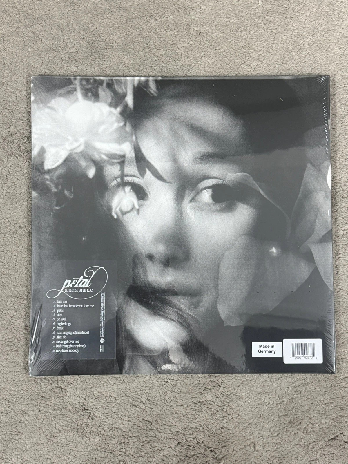 Ariana Grande Petal Opal Girly LP Vinyl Store Exclusive Lenticular Cover IN HAND Ariana Grande Petal Opal Girly LP Vinyl Store Exclusive Lenticular Cover IN HAND